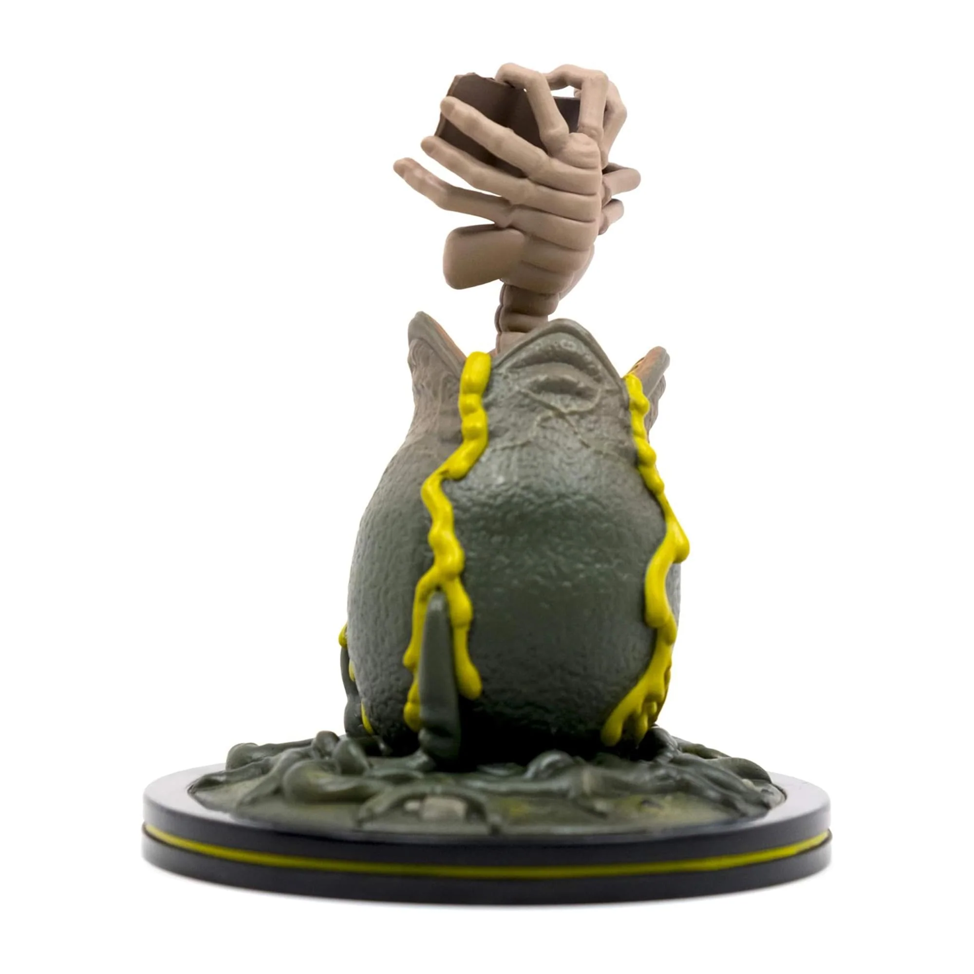 Alien Facehugger Q-Fig Max Diorama Figure - Image 3