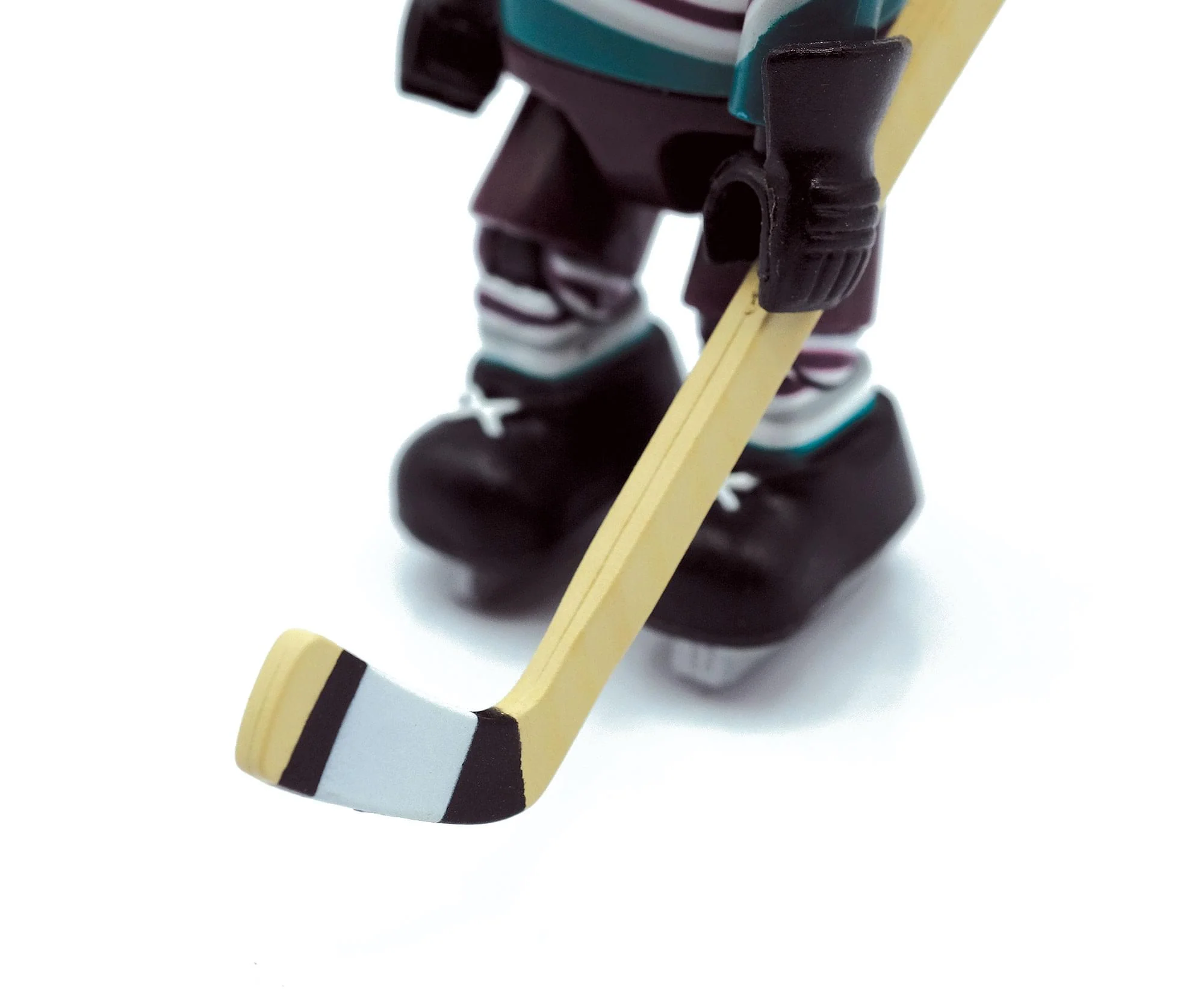 Anaheim Ducks NHL SMITI 3 Inch Mini Figure | Paul Kariya - Image 3