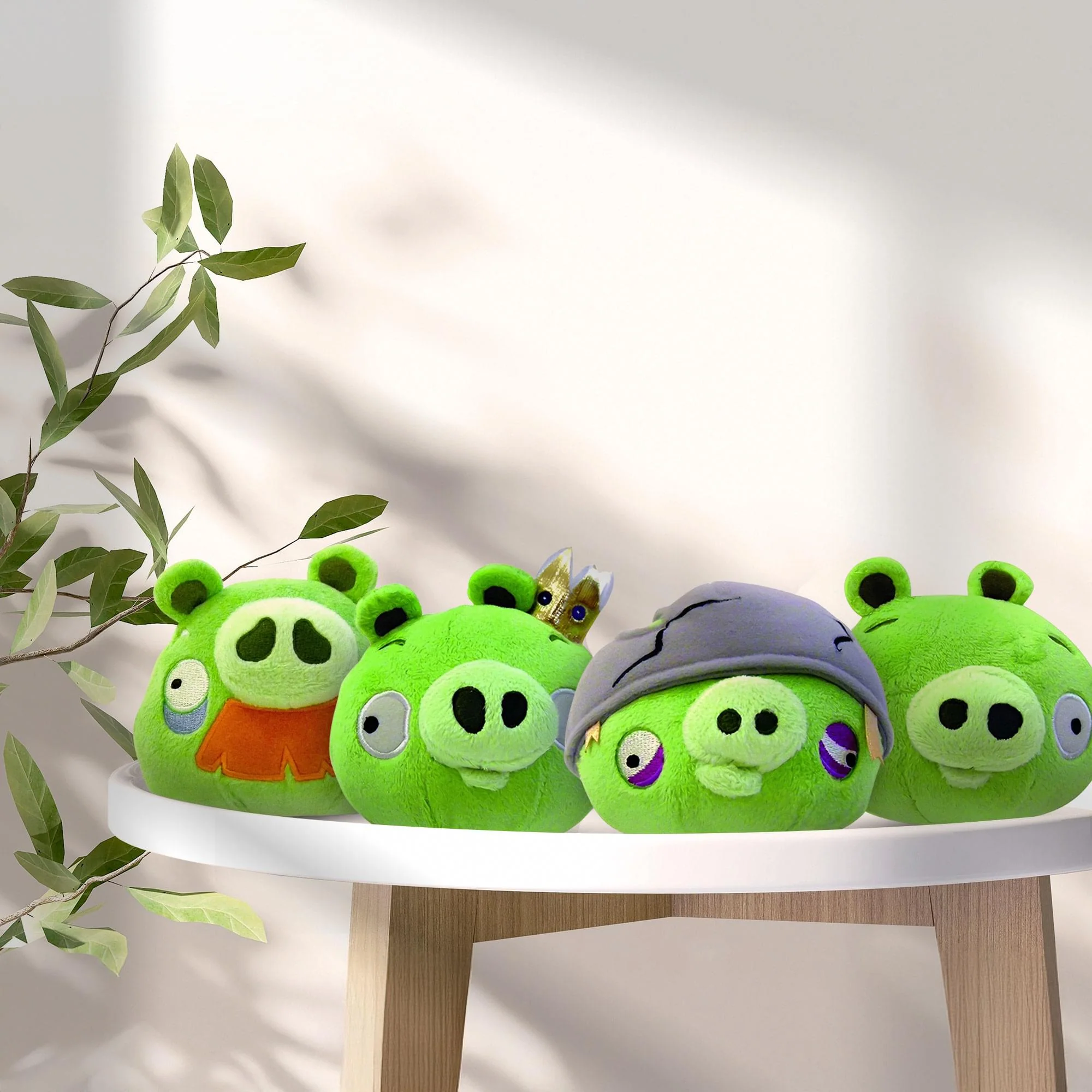Angry Birds 8" Plush Assortment: Set of 4 Pigs - Image 6