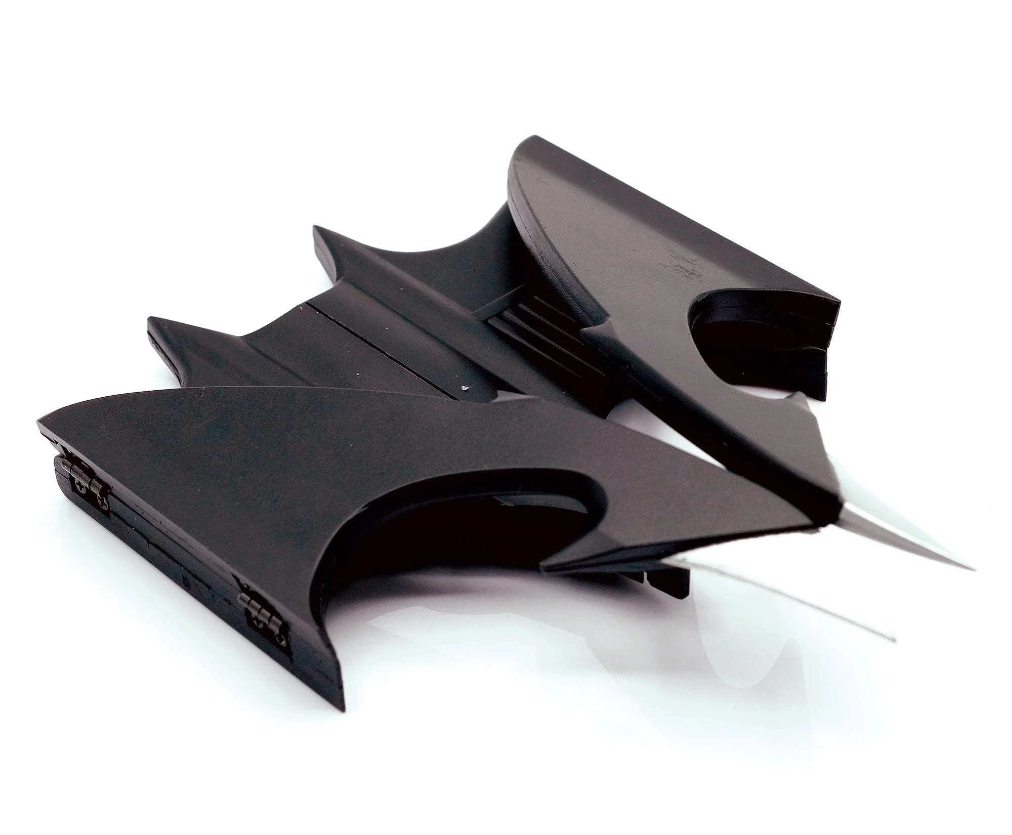 Batman 1989 Batarang Prop Replica - Image 3