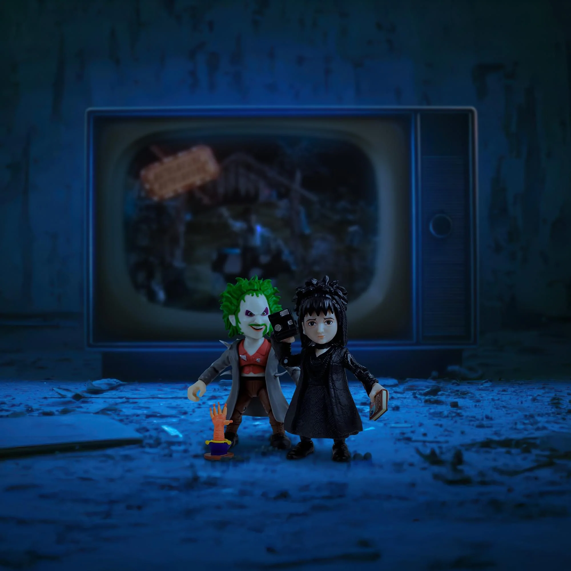 Beetlejuice Action Vinyls Figure Set | Thorny Beetlejuice & Lydia - Image 4
