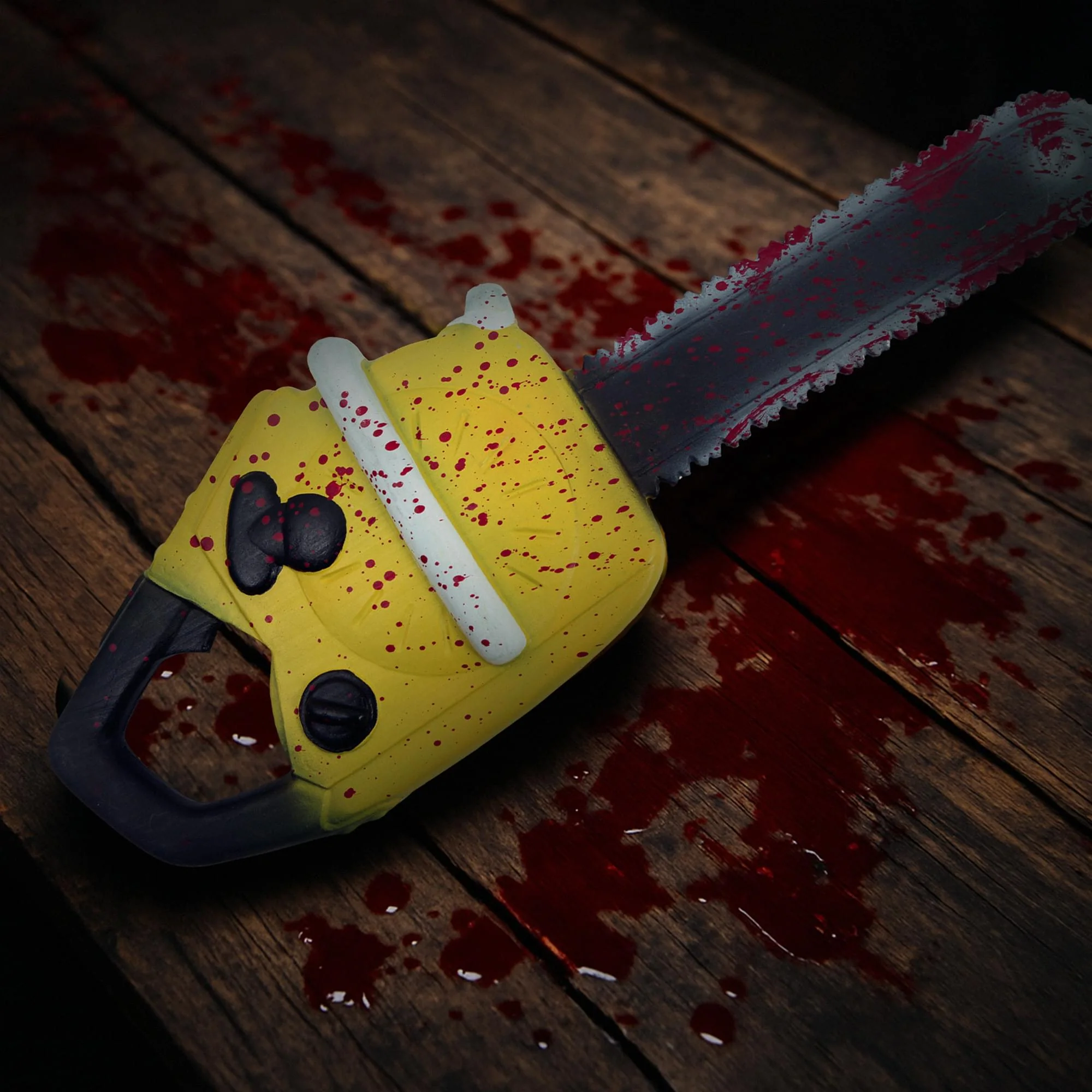 Bloody Chainsaw Costume Accessory - Image 4