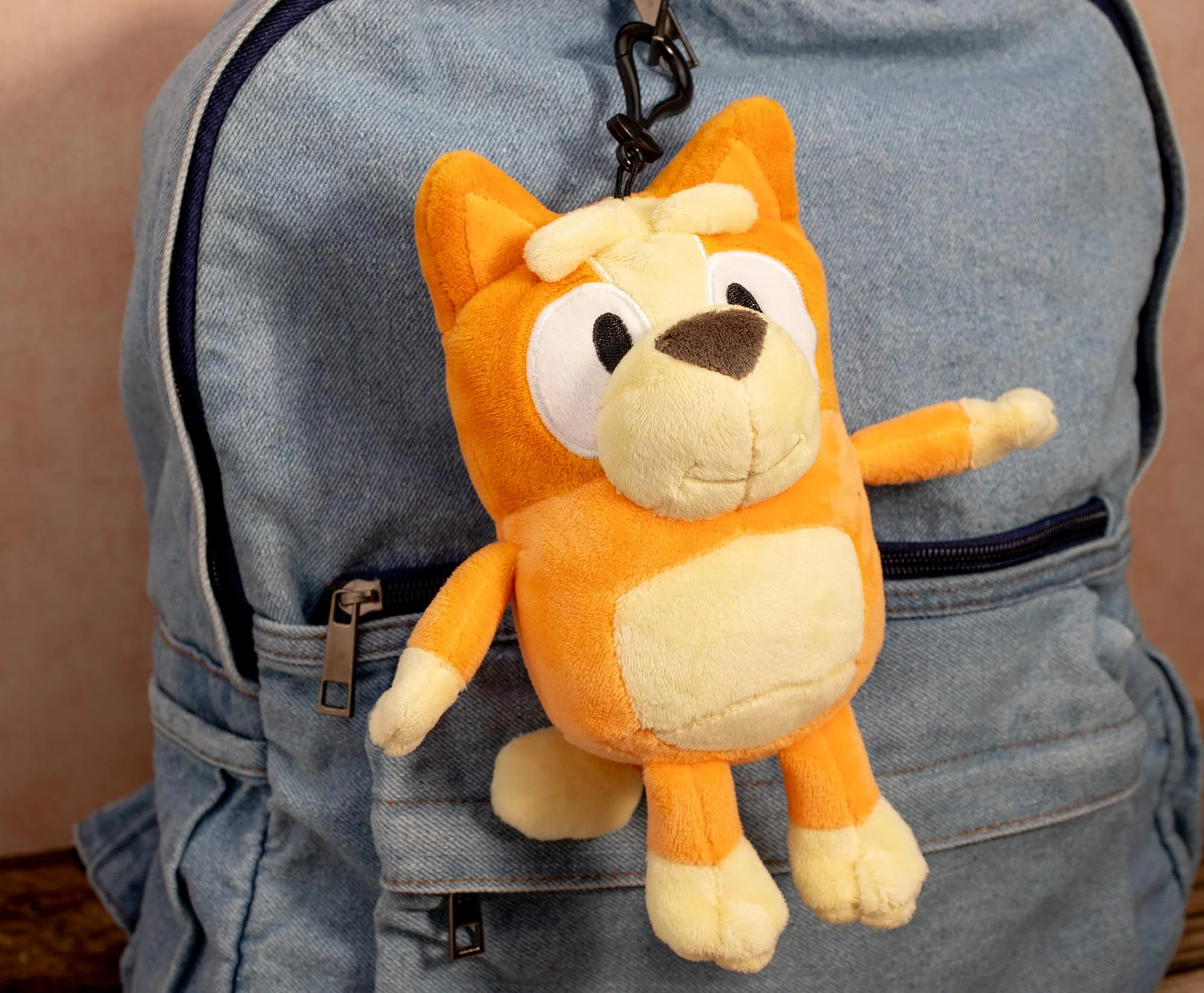 Bluey Bingo 8 Inch Zipper Plush with Backpack Clip - Image 6