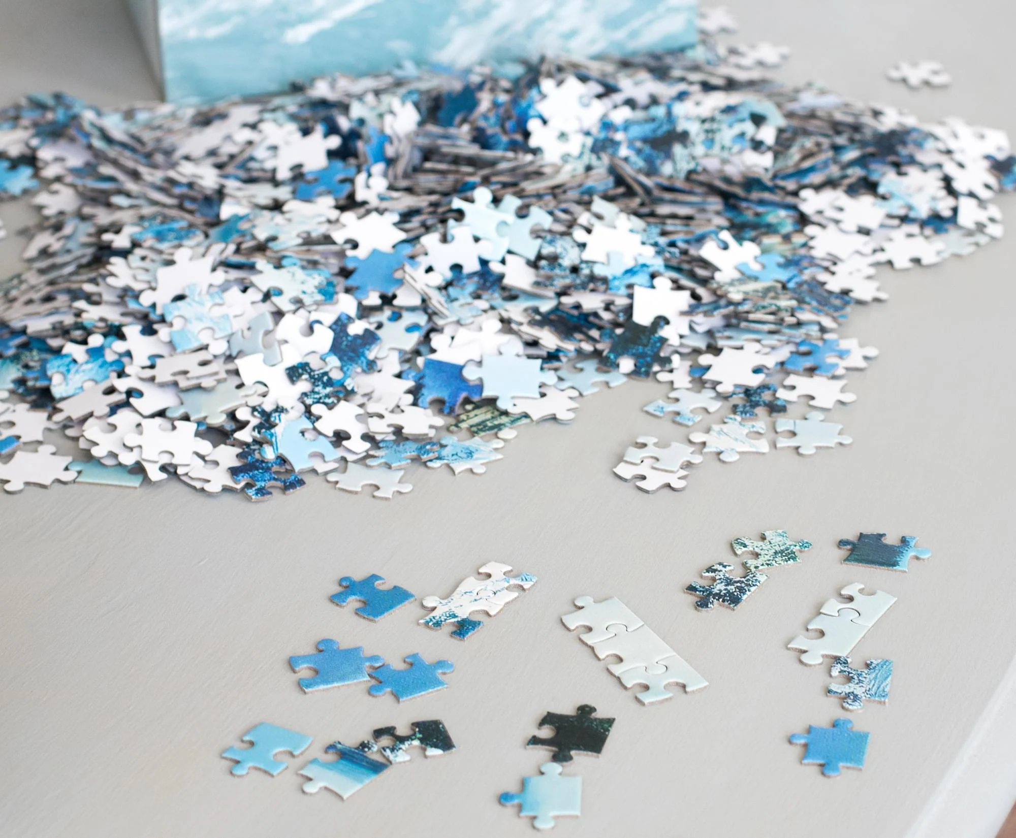 Bob Ross A Perfect Winter Day Nature Puzzle | 1000 Piece Jigsaw Puzzle - Image 4