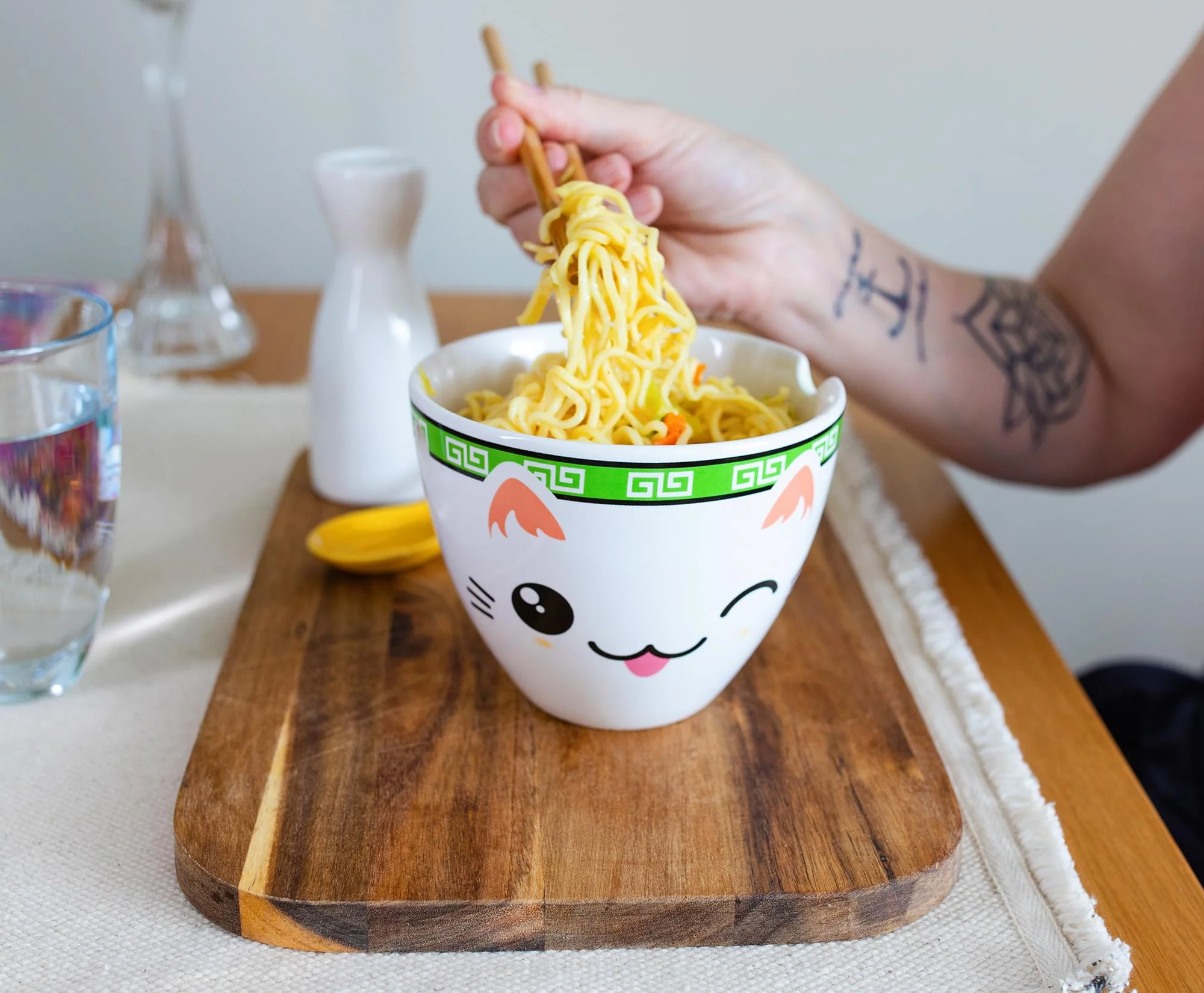 Bowl Bop Miso Happy Japanese Dinnerware Set | 16-Ounce Ramen Bowl, Chopsticks - Image 4