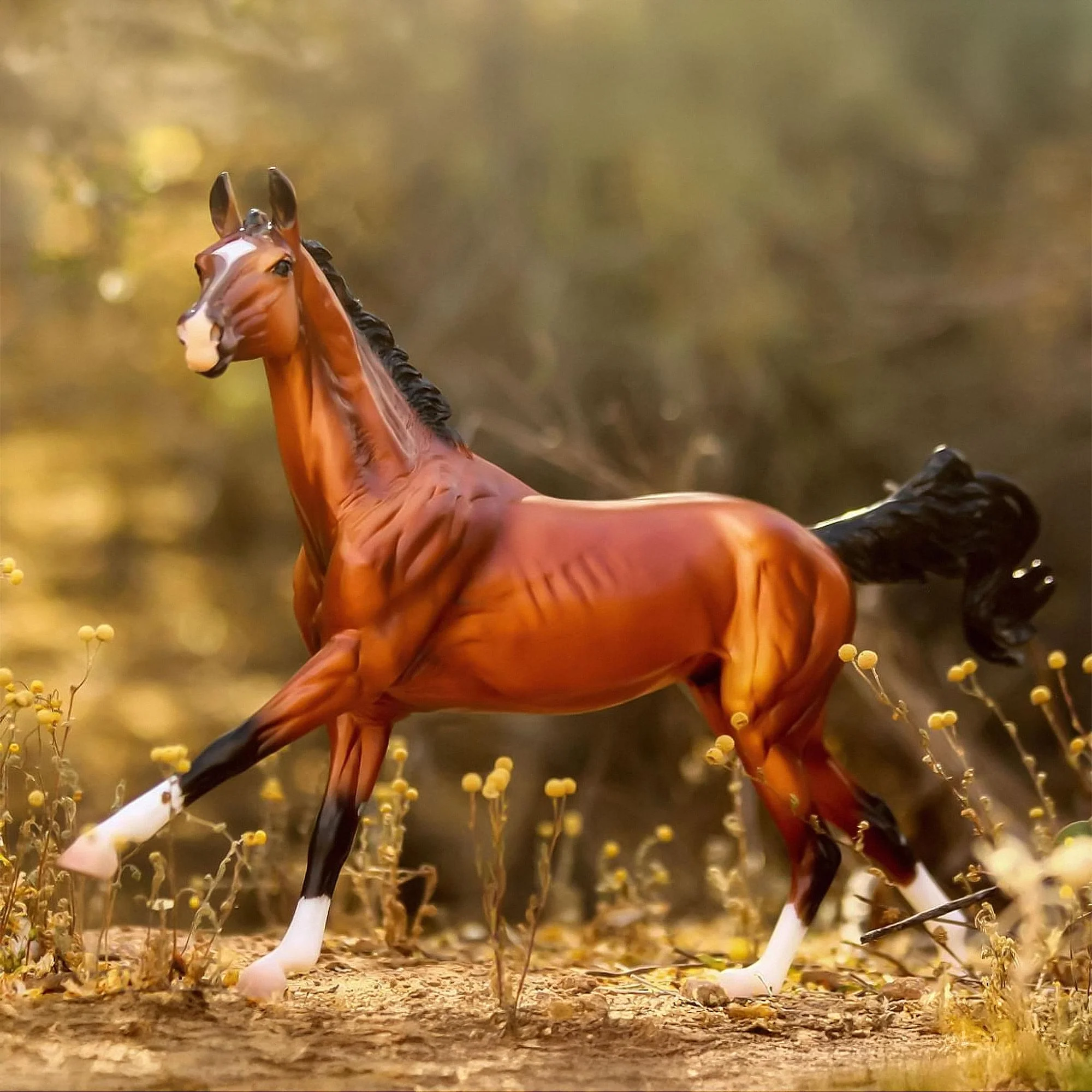 Breyer Traditional 1:9 Scale Model Horse | Adamek - Image 3