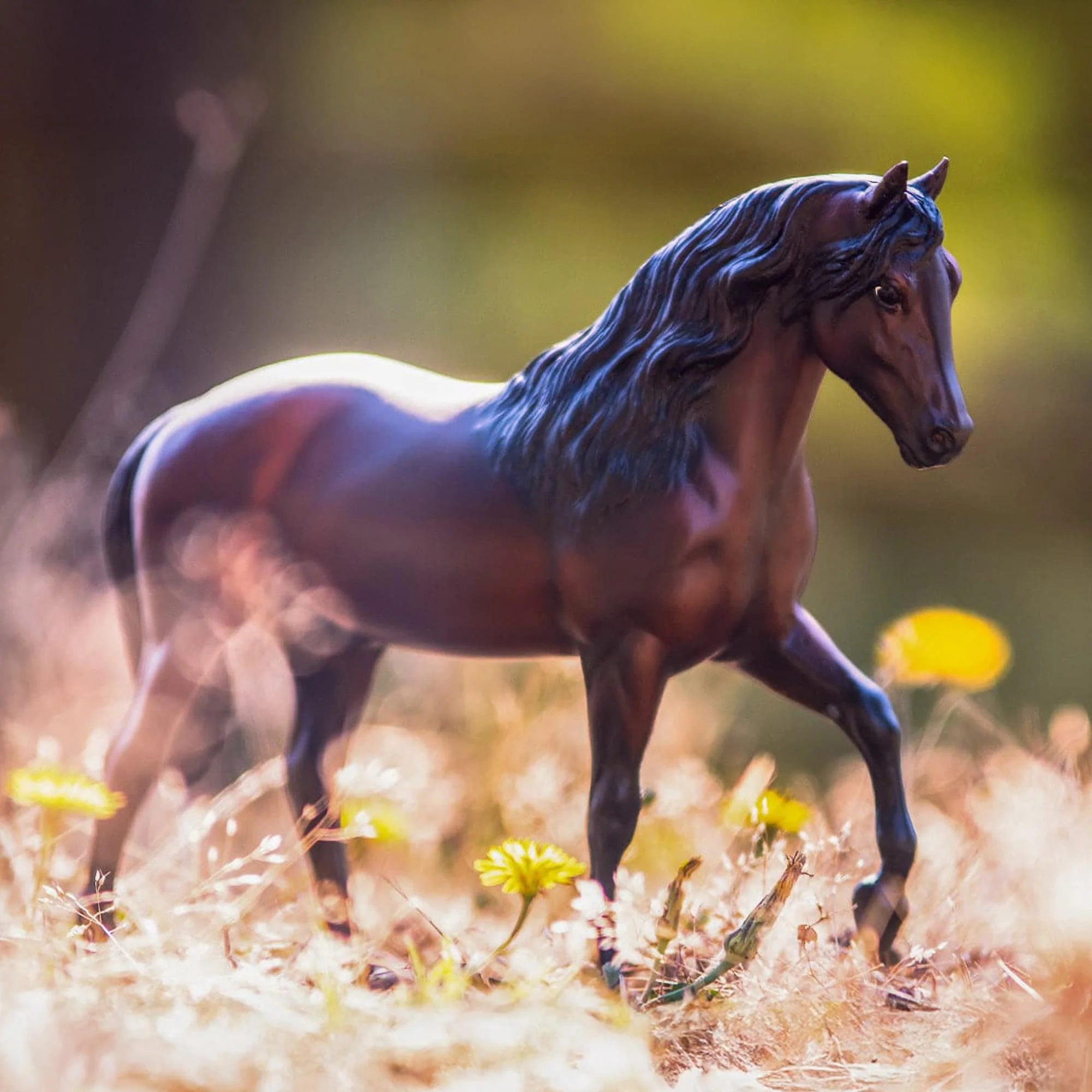 Breyer Traditional 1:9 Scale Model Horse | Vivaldi de Besilu - Image 3