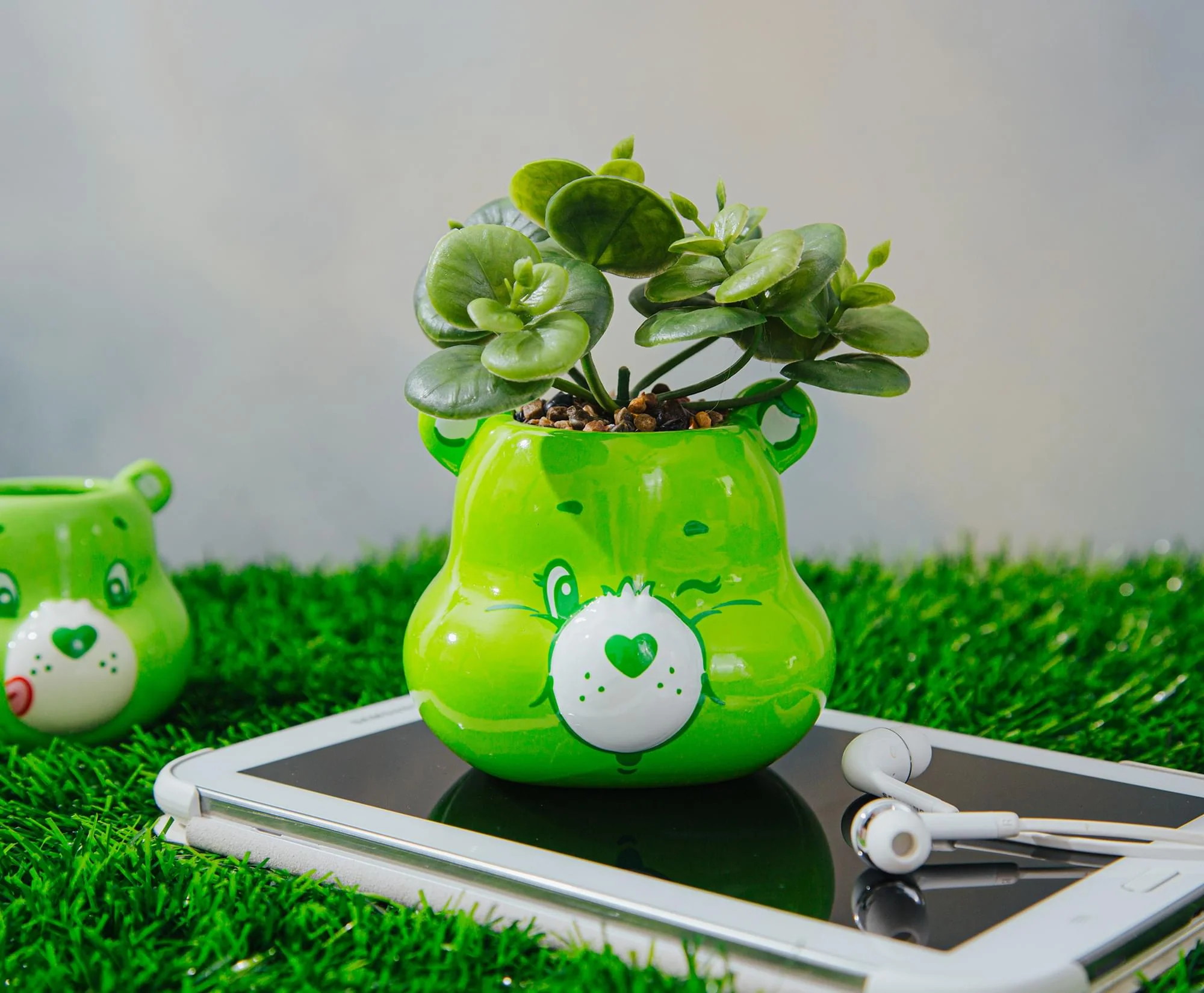 Care Bears Good Luck Bear 5-Inch Ceramic Mini Planter With Artificial Succulent - Image 4