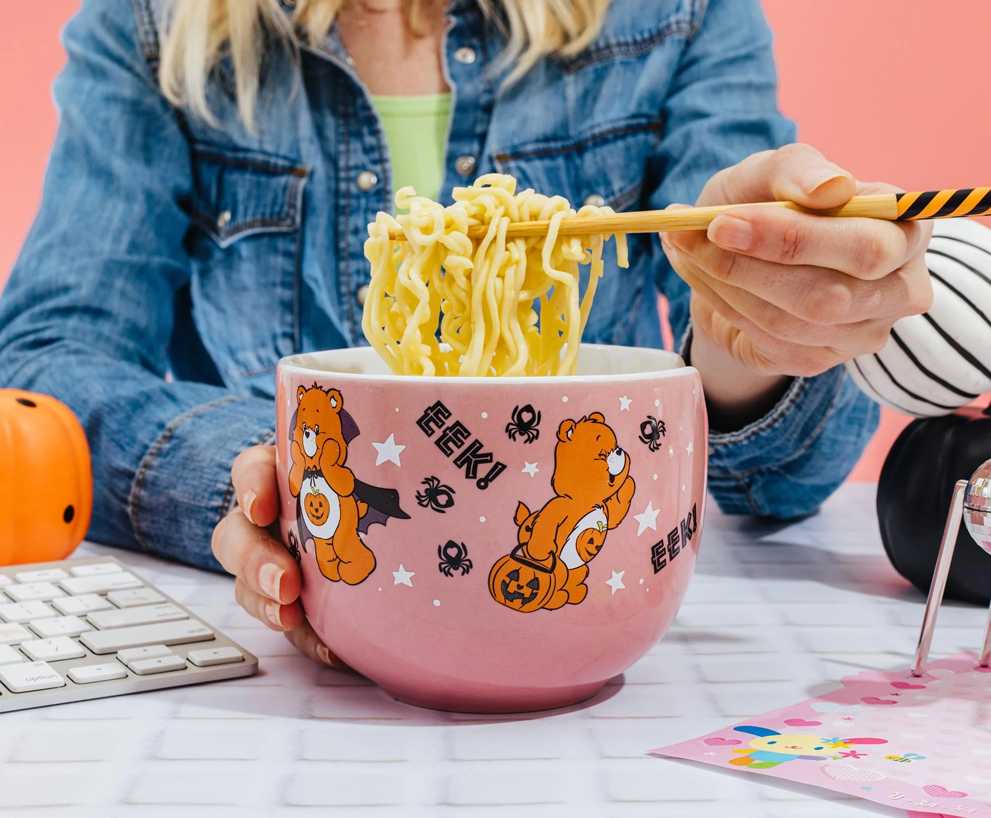 Care Bears Trick-or-Sweet Bear 20-Ounce Ceramic Ramen Bowl With Chopsticks - Image 5