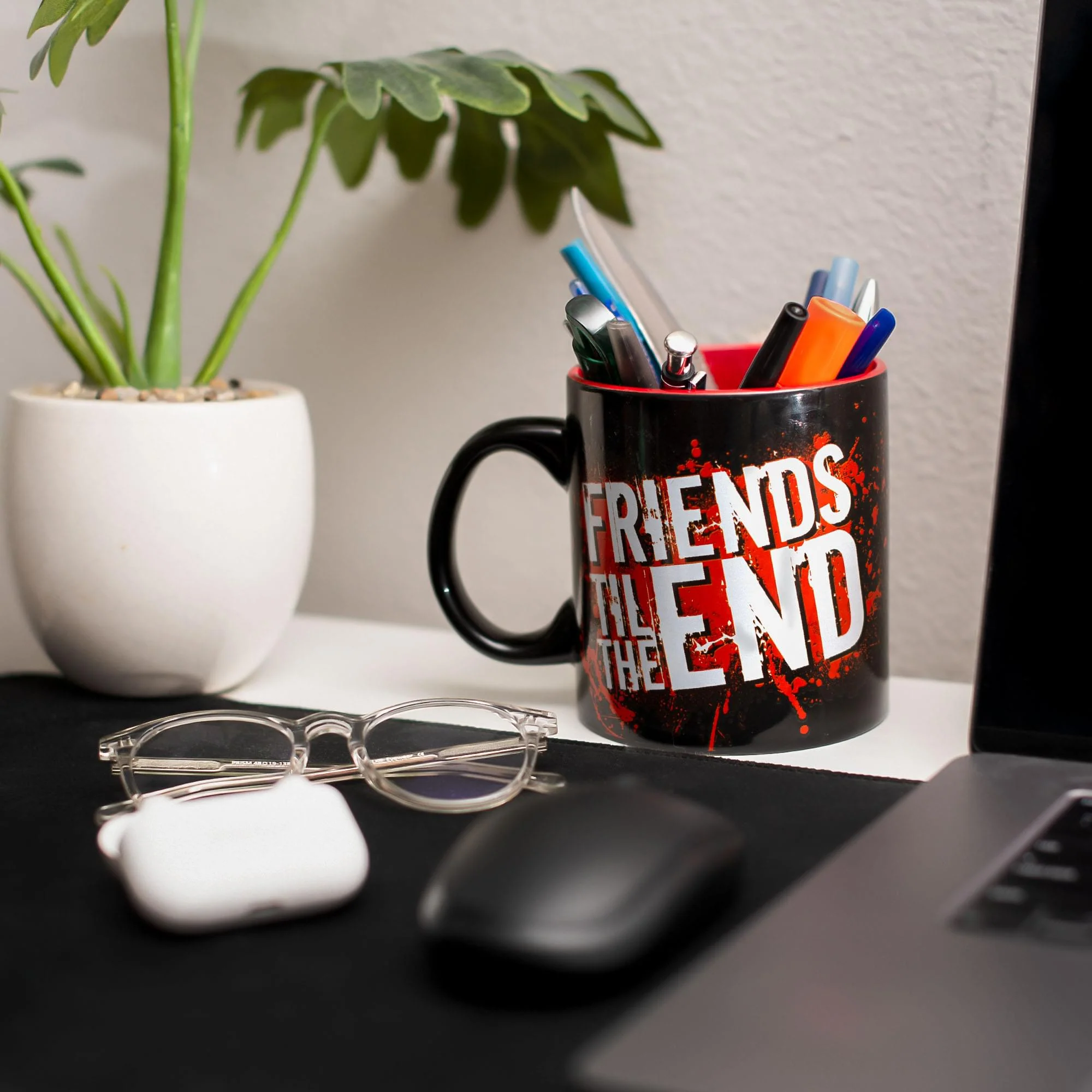Child's Play Chucky "Friends Til The End" Ceramic Mug | Holds 20 Ounces - Image 5