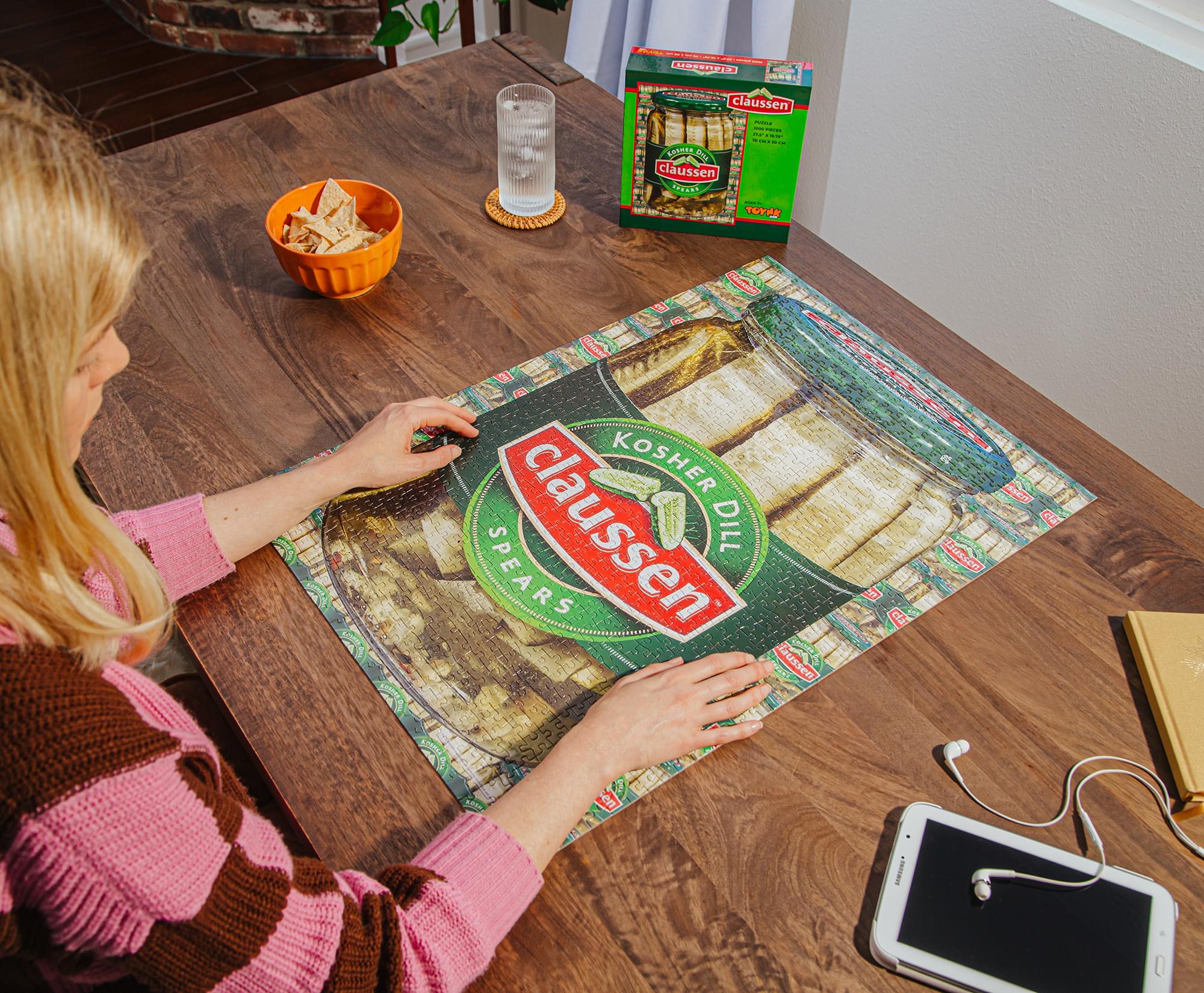 Claussen Pickles 1000-Piece Jigsaw Puzzle | Toynk Exclusive - Image 9