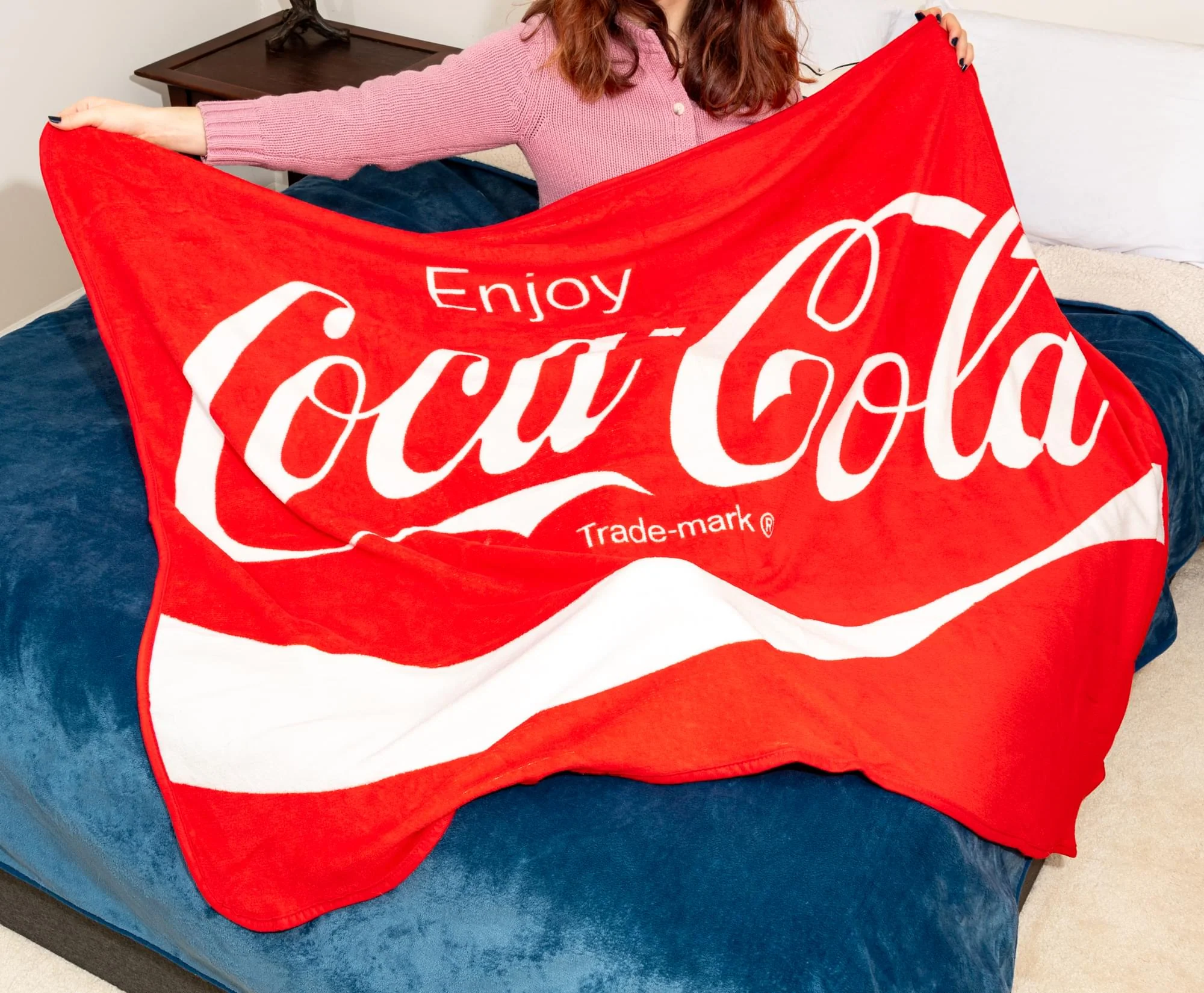 Coca-Cola Classic Logo Fleece Throw Blanket | 45 x 60 Inches - Image 5