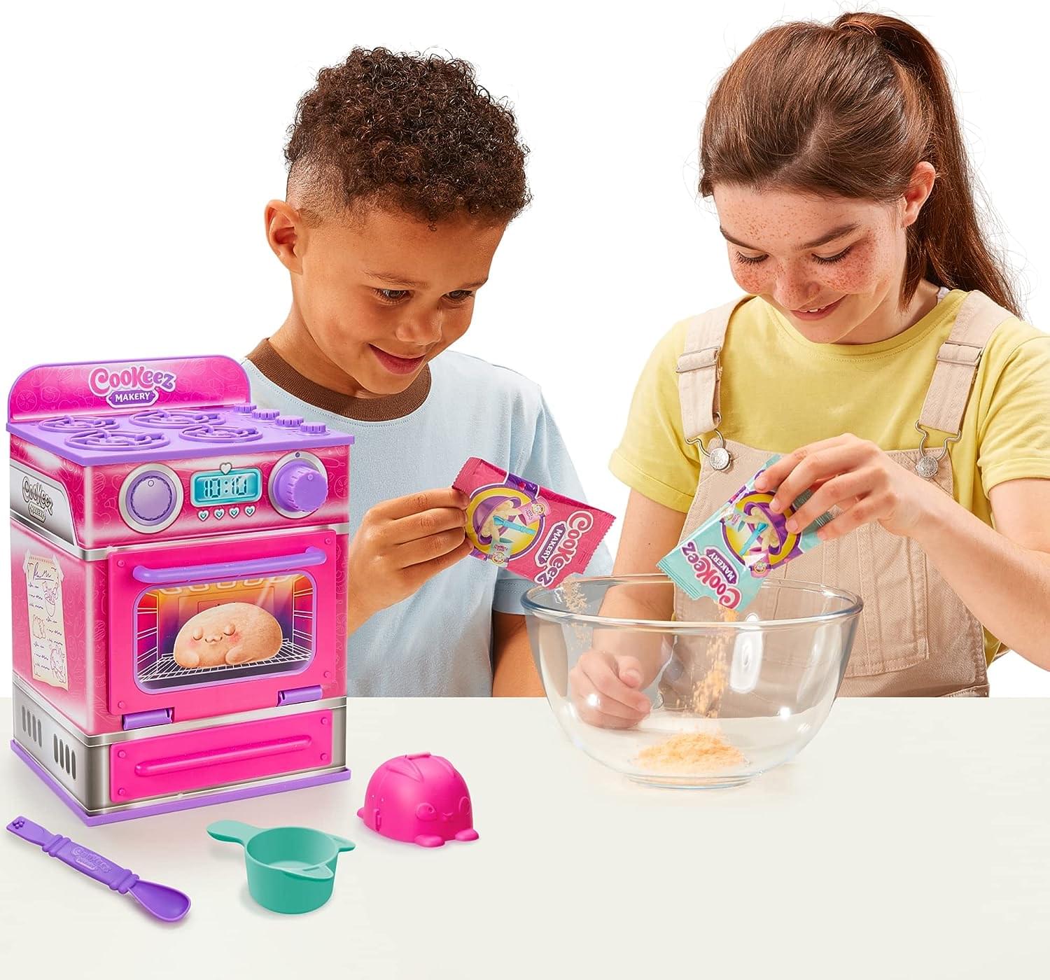 Cookeez Makery Oven Mix and Make Plush Playset | Cinnamon - Image 2