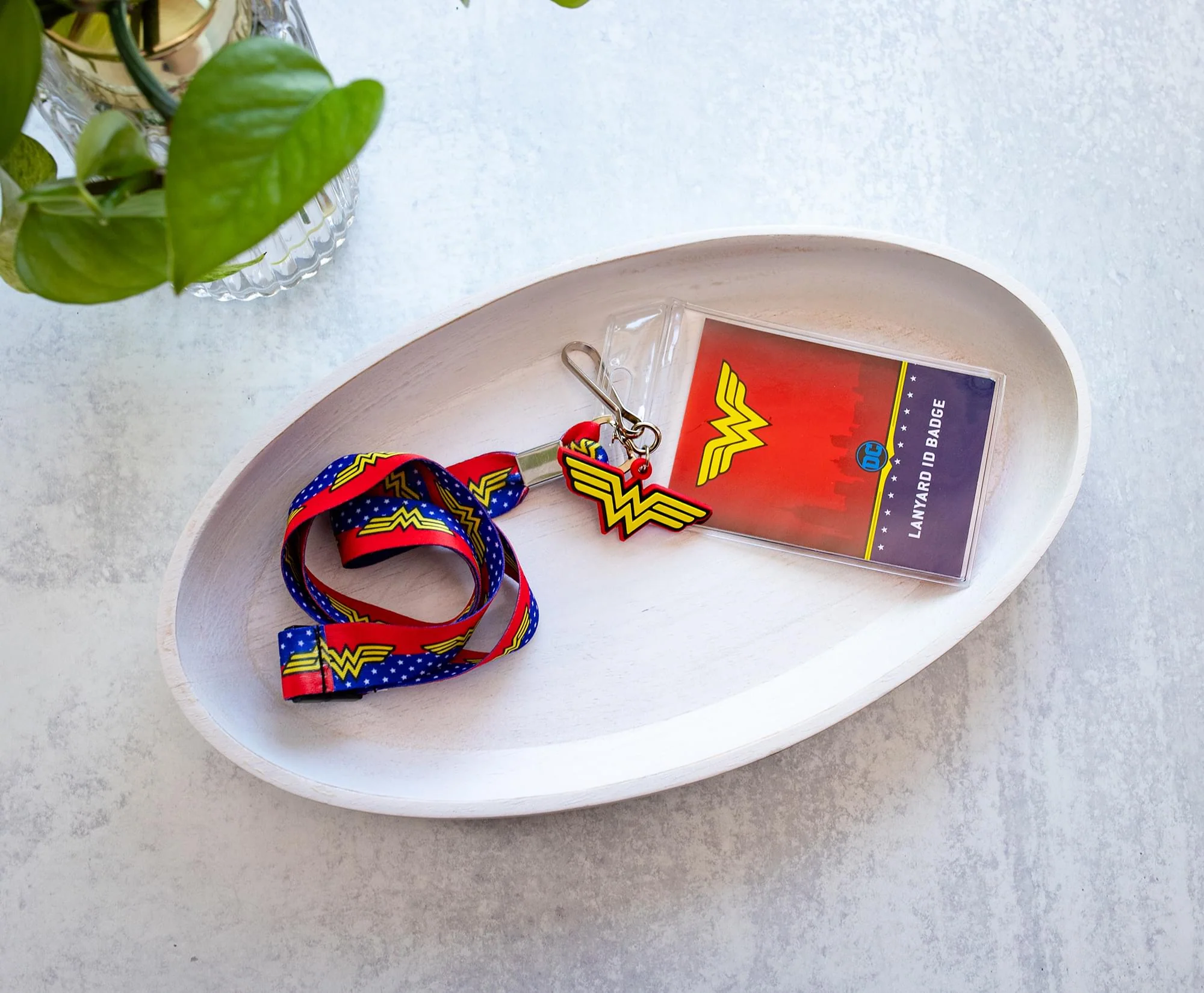 DC Comics Wonder Woman 22-Inch Lanyard With ID Badge Holder And Logo Charm - Image 3