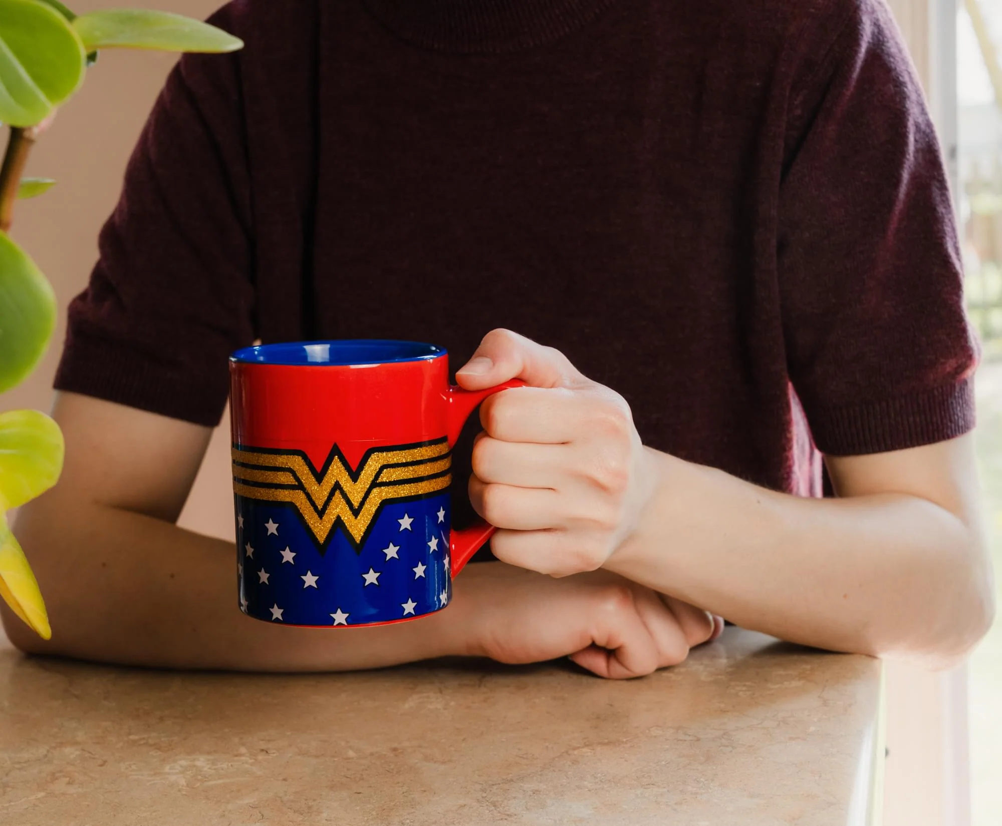 DC Comics Wonder Woman Logo Glitter Ceramic Mug | Holds 14 Ounces - Image 8