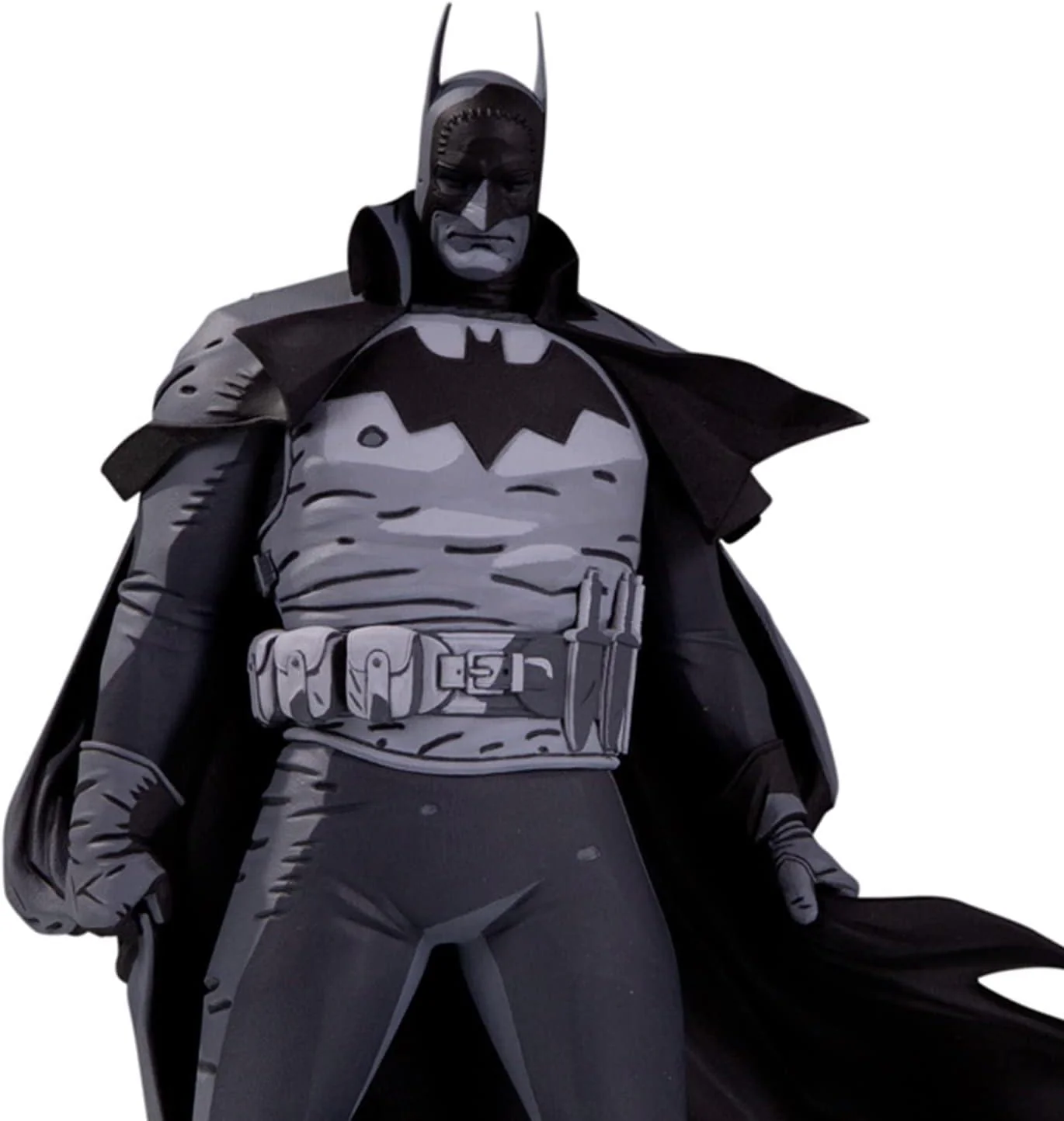 DC Direct 1:10 Gotham by Gaslight Batman Statue By Mike Mignola - Image 2