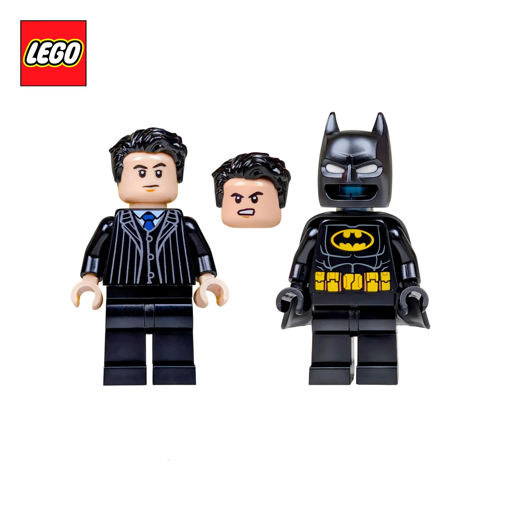 DC LEGO 30726 Batman Bruce Wayne and Batsuit Building Set - Image 2