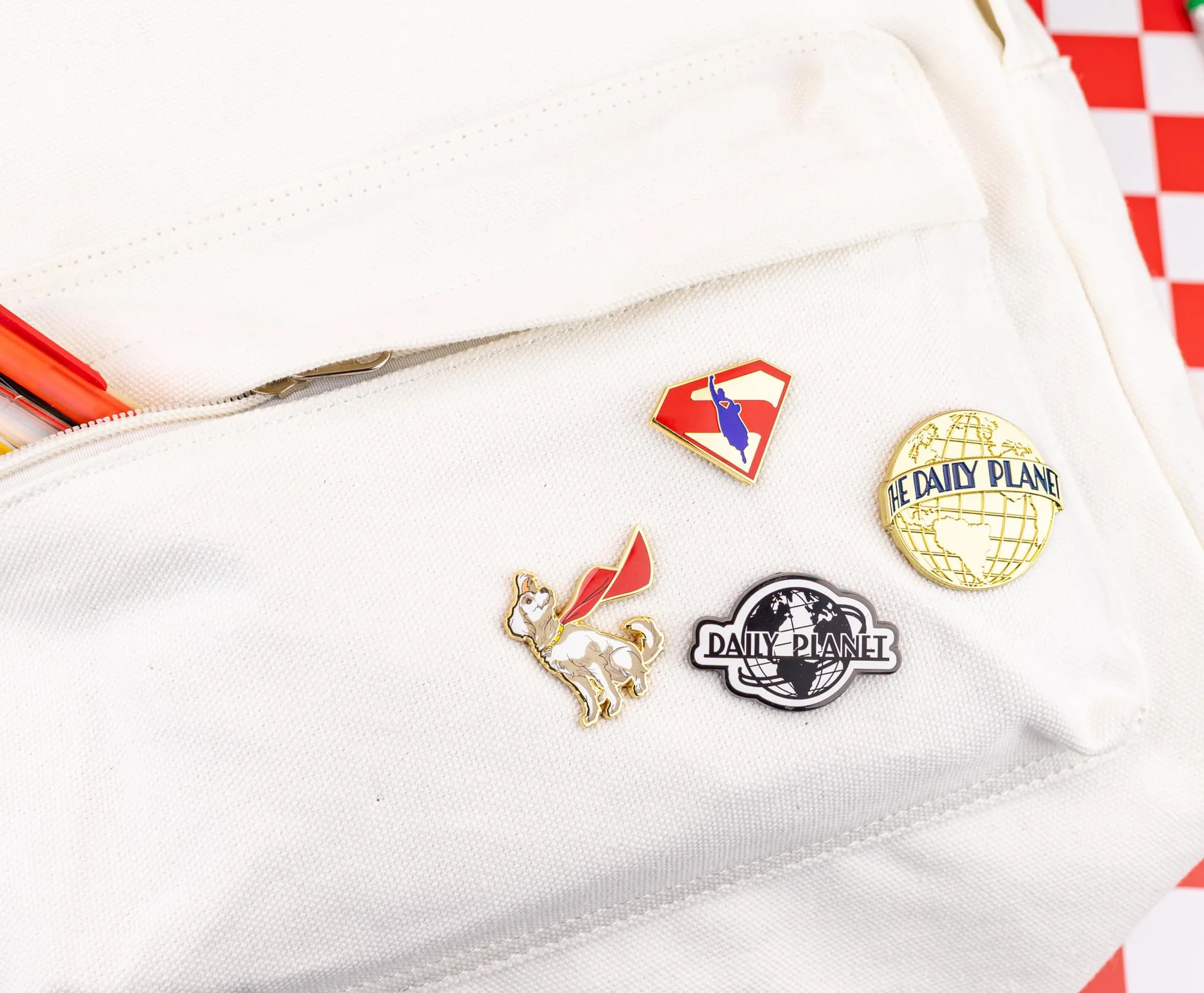 DC Studios Superman Daily Planet Black-and-White Logo Enamel Pin - Image 8