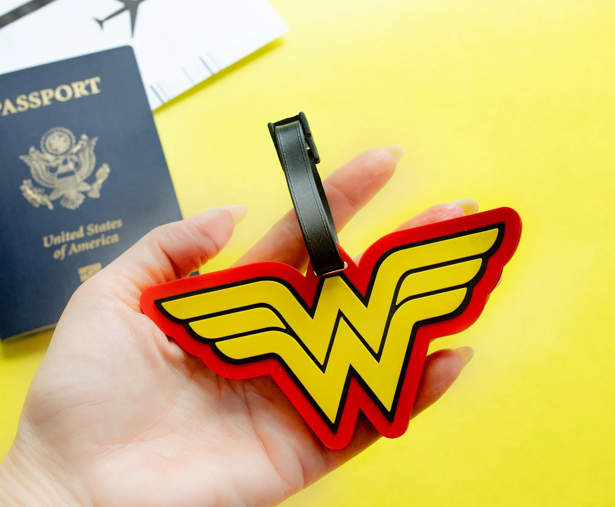 DC Comics Wonder Woman Logo Travel Luggage Tag With Suitcase ID Card Label - Image 5