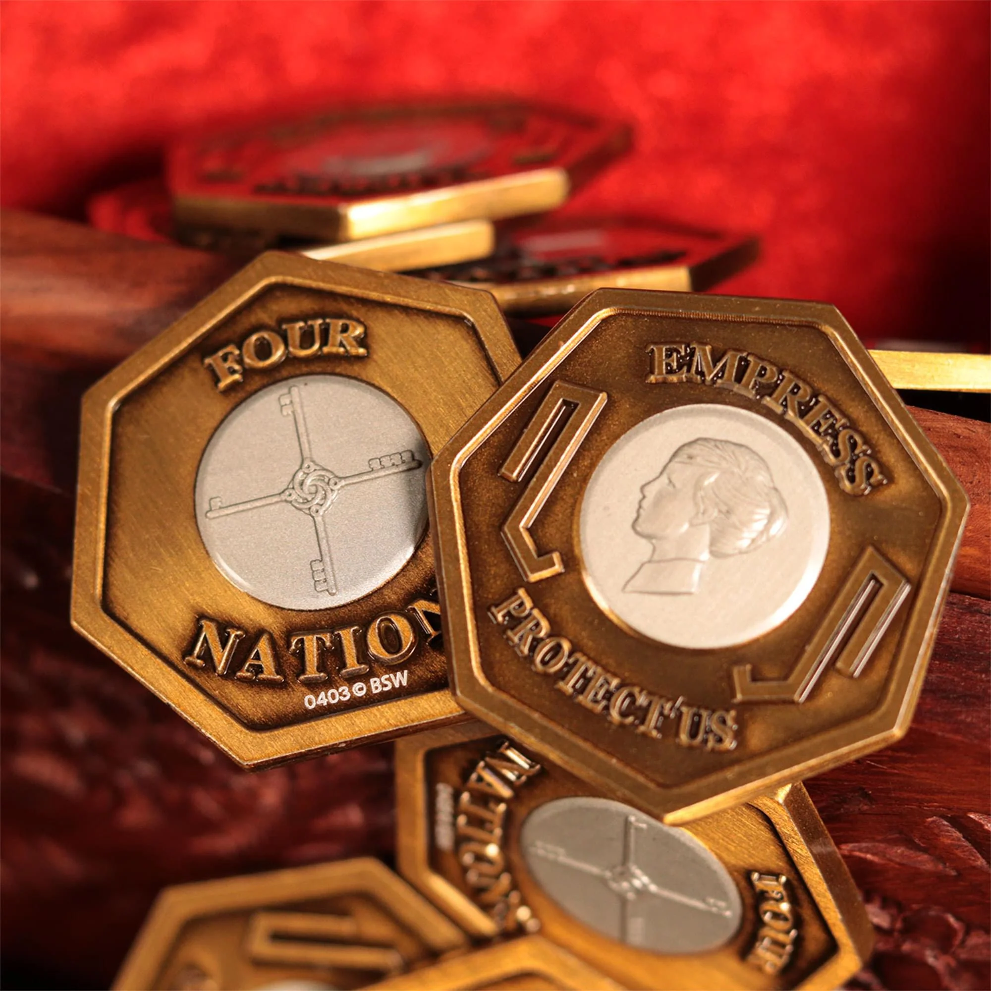 Dishonored Limited Edition Replica Empress Collectible Coin - Image 5