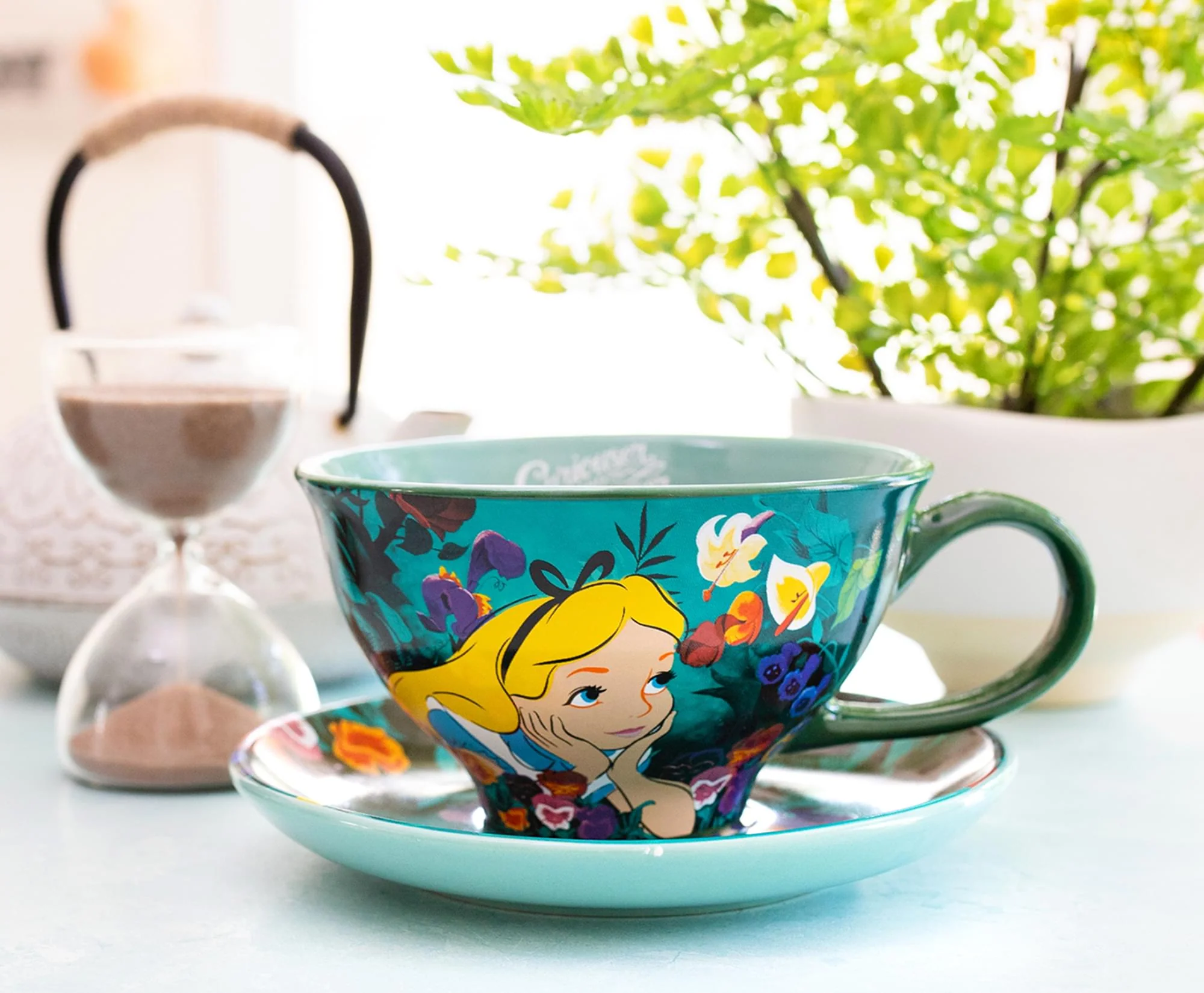 Disney Alice In Wonderland Ceramic Teacup and Saucer Set | SDCC 2022 Exclusive - Image 3