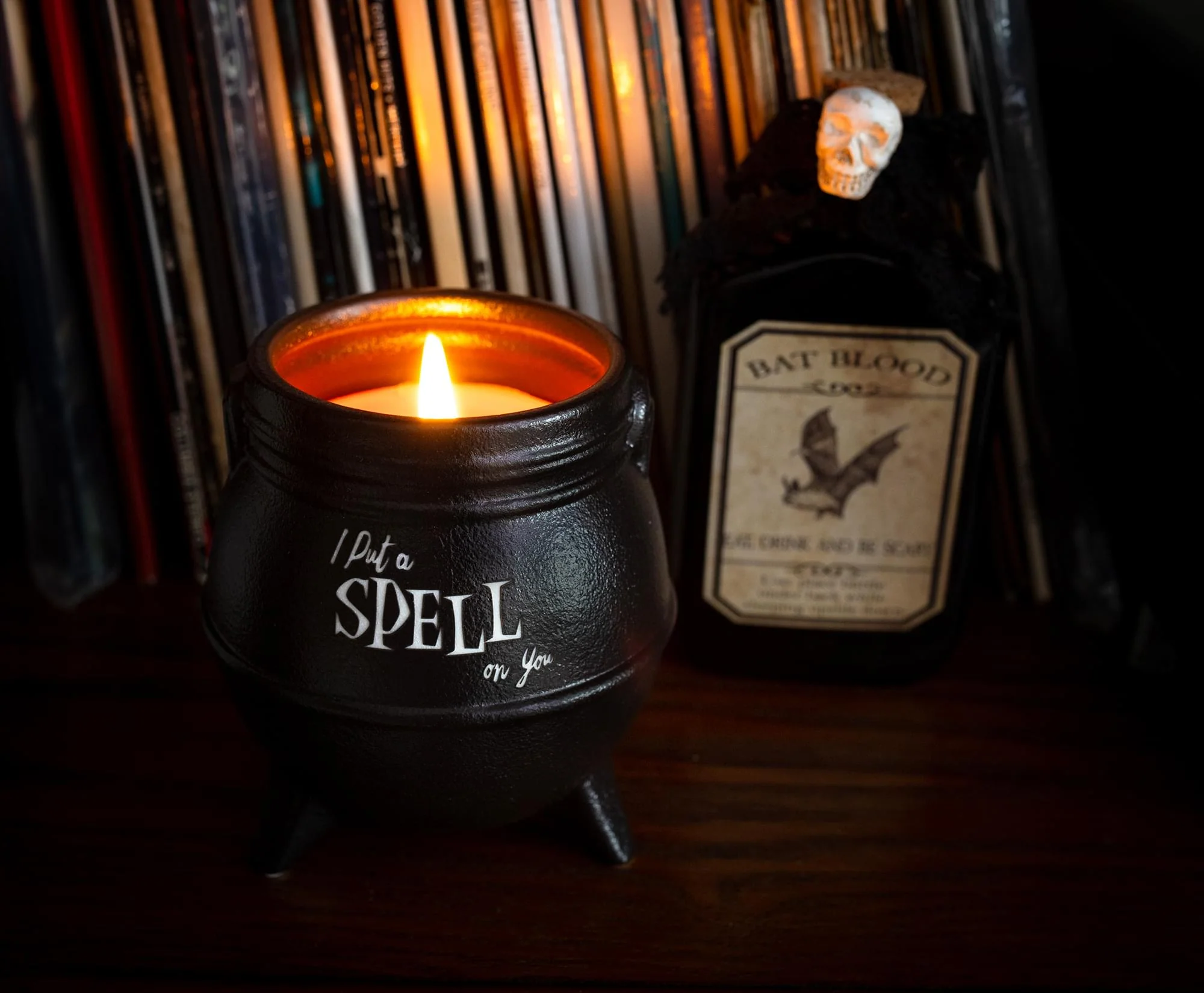 Disney Hocus Pocus "I Put A Spell On You" Ceramic Cauldron Candle - Image 8