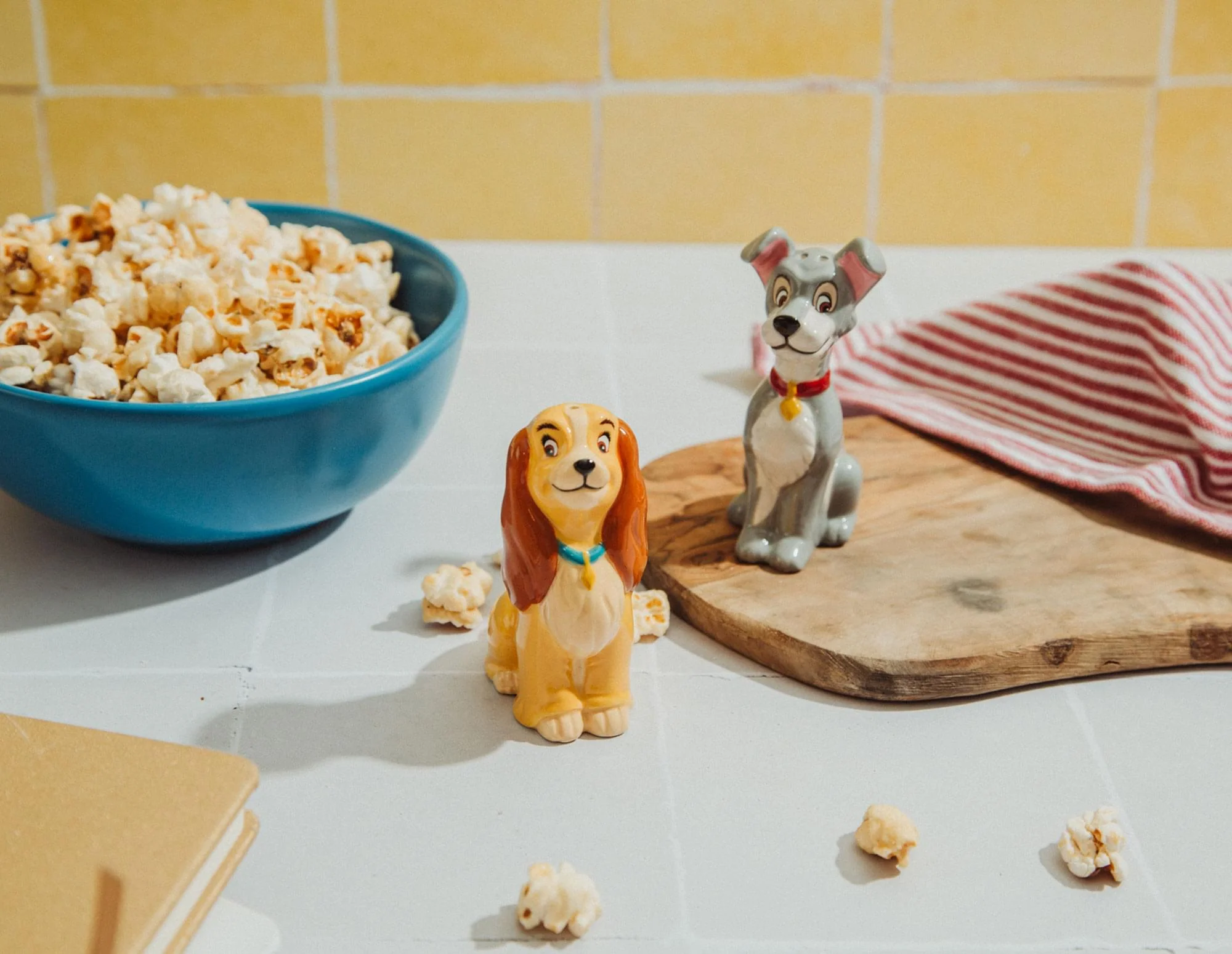 Disney Lady and The Tramp Ceramic Salt and Pepper Shaker Set - Image 5