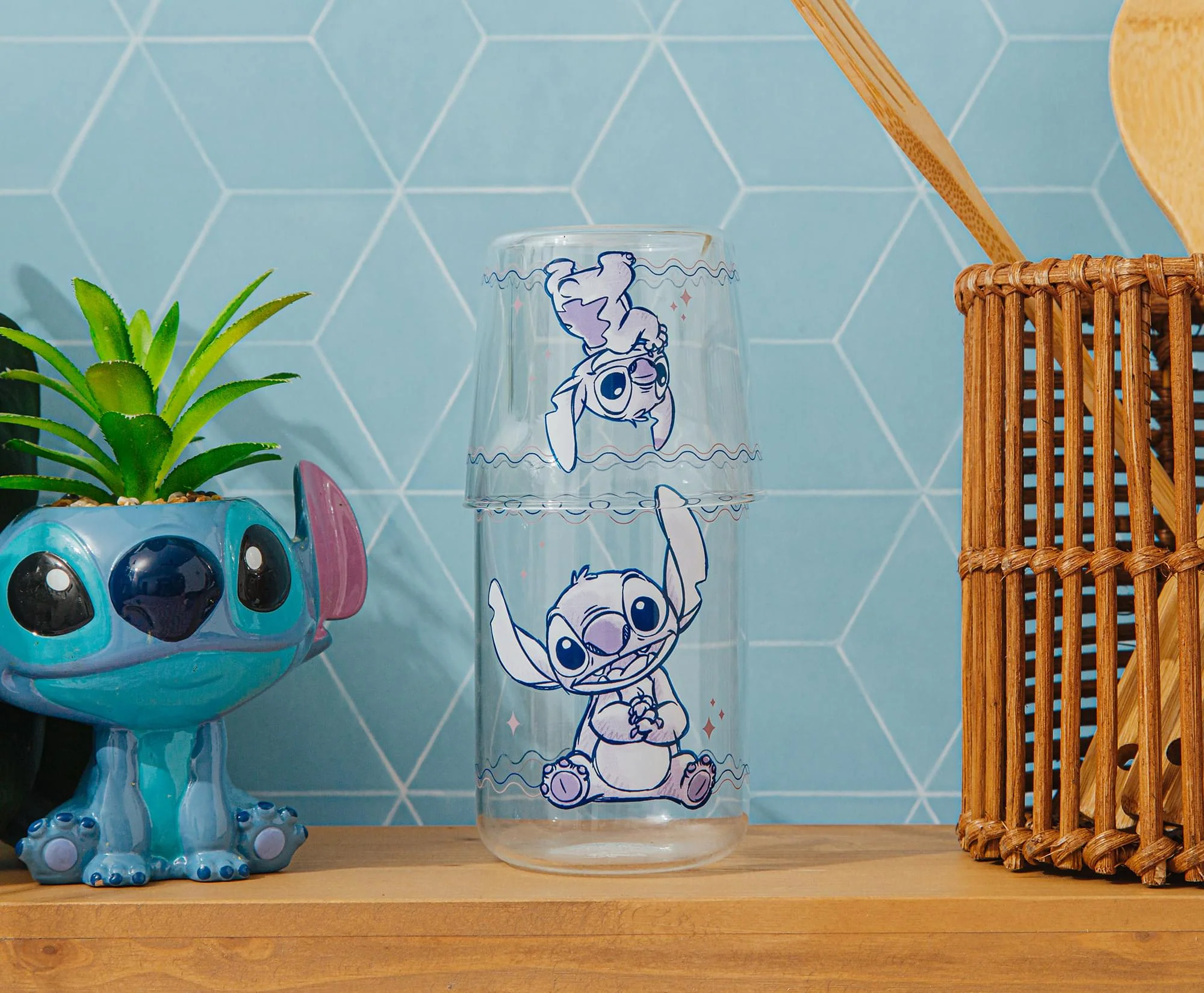 Disney Lilo & Stitch 18-Ounce Glass Pitcher and 8-Ounce Cup - Image 4