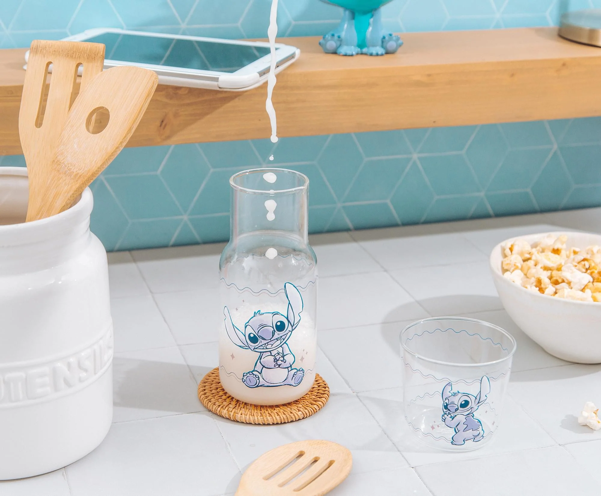 Disney Lilo & Stitch 18-Ounce Glass Pitcher and 8-Ounce Cup - Image 7
