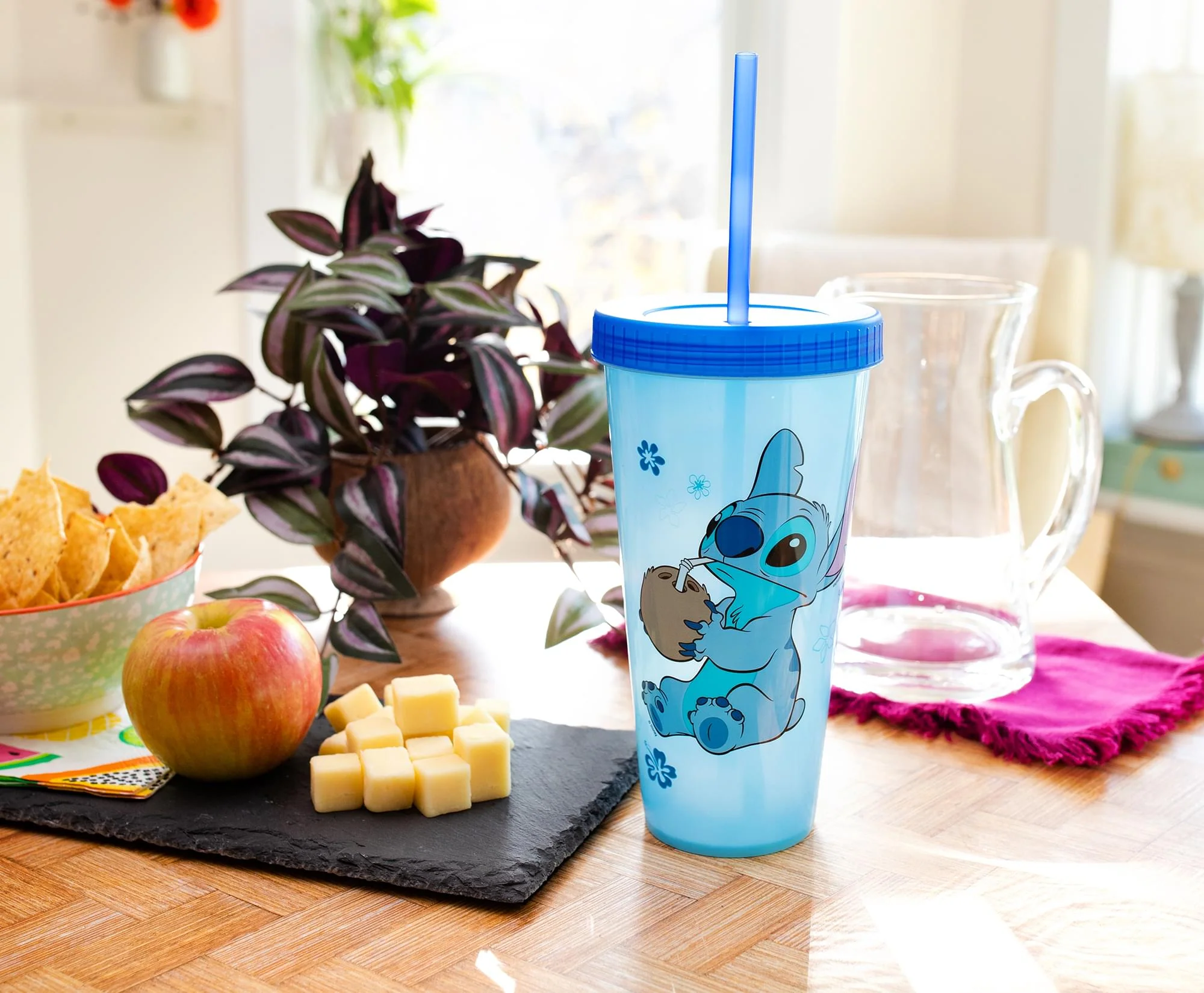 Disney Lilo & Stitch Cool Coconut Color-Changing Plastic Tumbler | 24 Ounces - Image 3