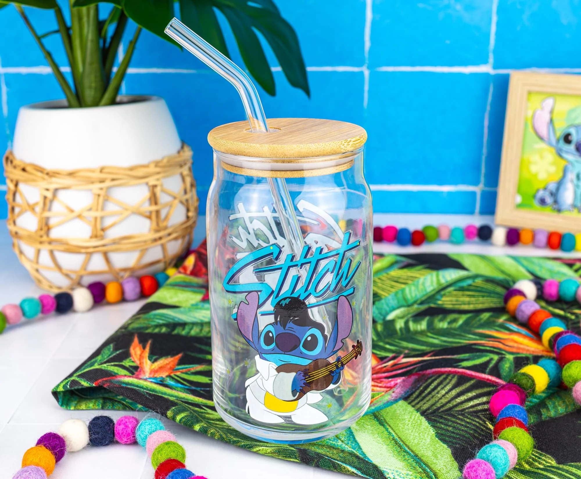 Disney Lilo & Stitch Elvis Stitch 16-Ounce Glass Tumbler With Lid and Straw - Image 5