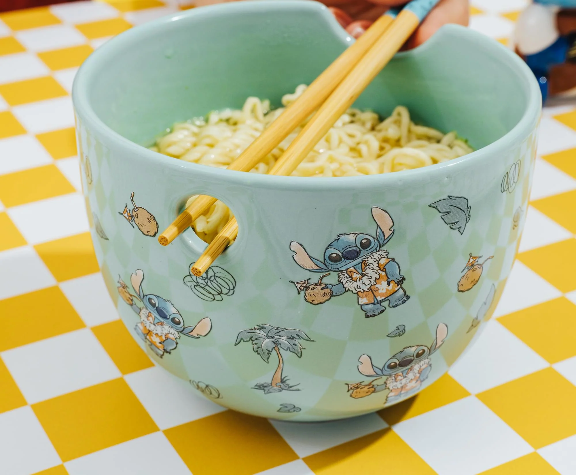 Disney Lilo & Stitch Hawaiian Icons 20-Ounce Ramen Bowl and Chopstick Set - Image 7