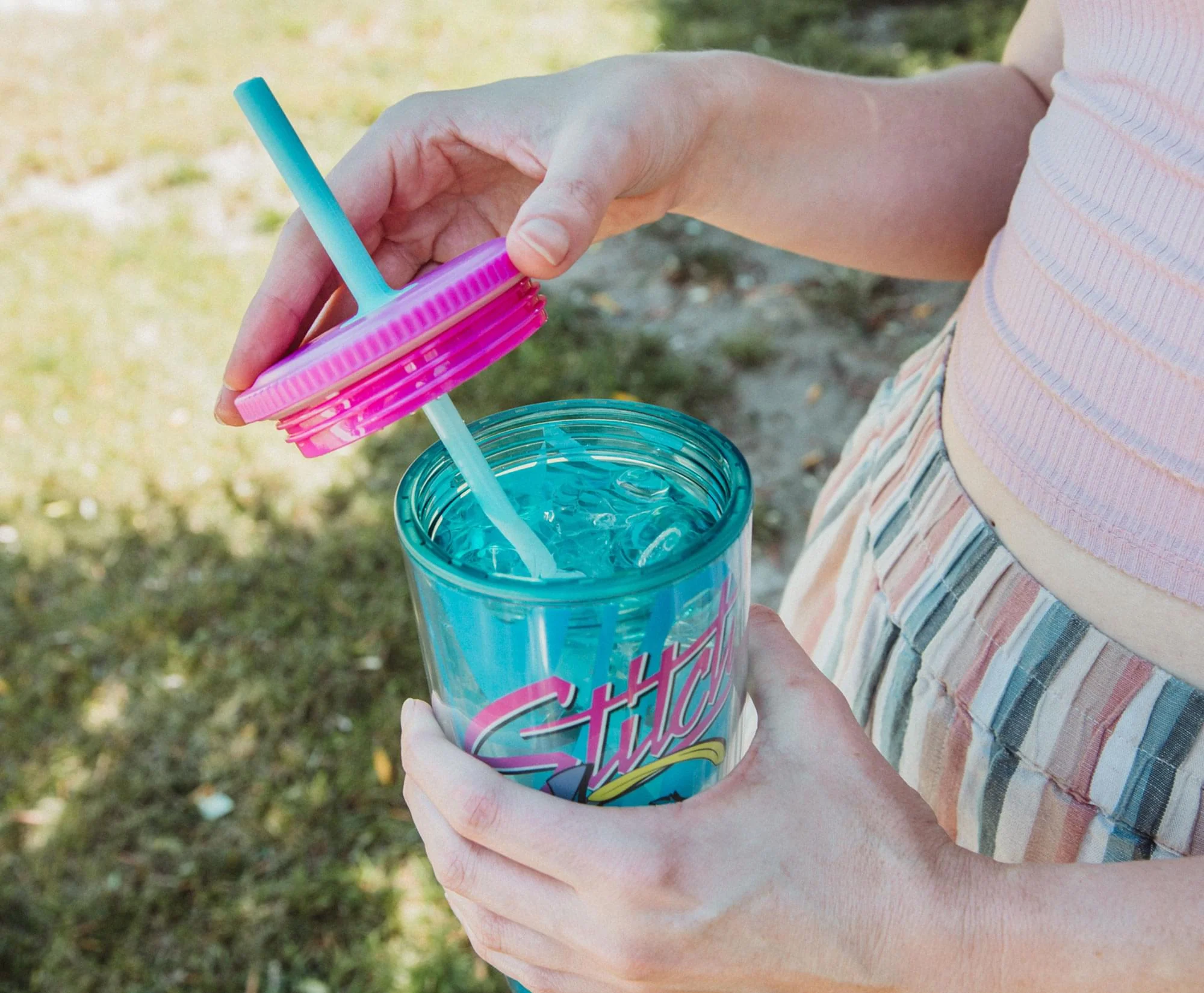 Disney Lilo & Stitch Jamming Plastic Tumbler With Lid and Straw | Hold 20 Ounces - Image 6