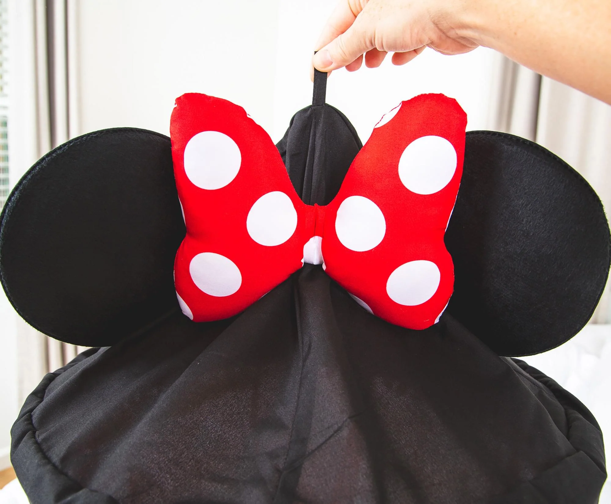 Disney Minnie Mouse Ceiling Bed Canopy | Hanging Curtain Netting - Image 3