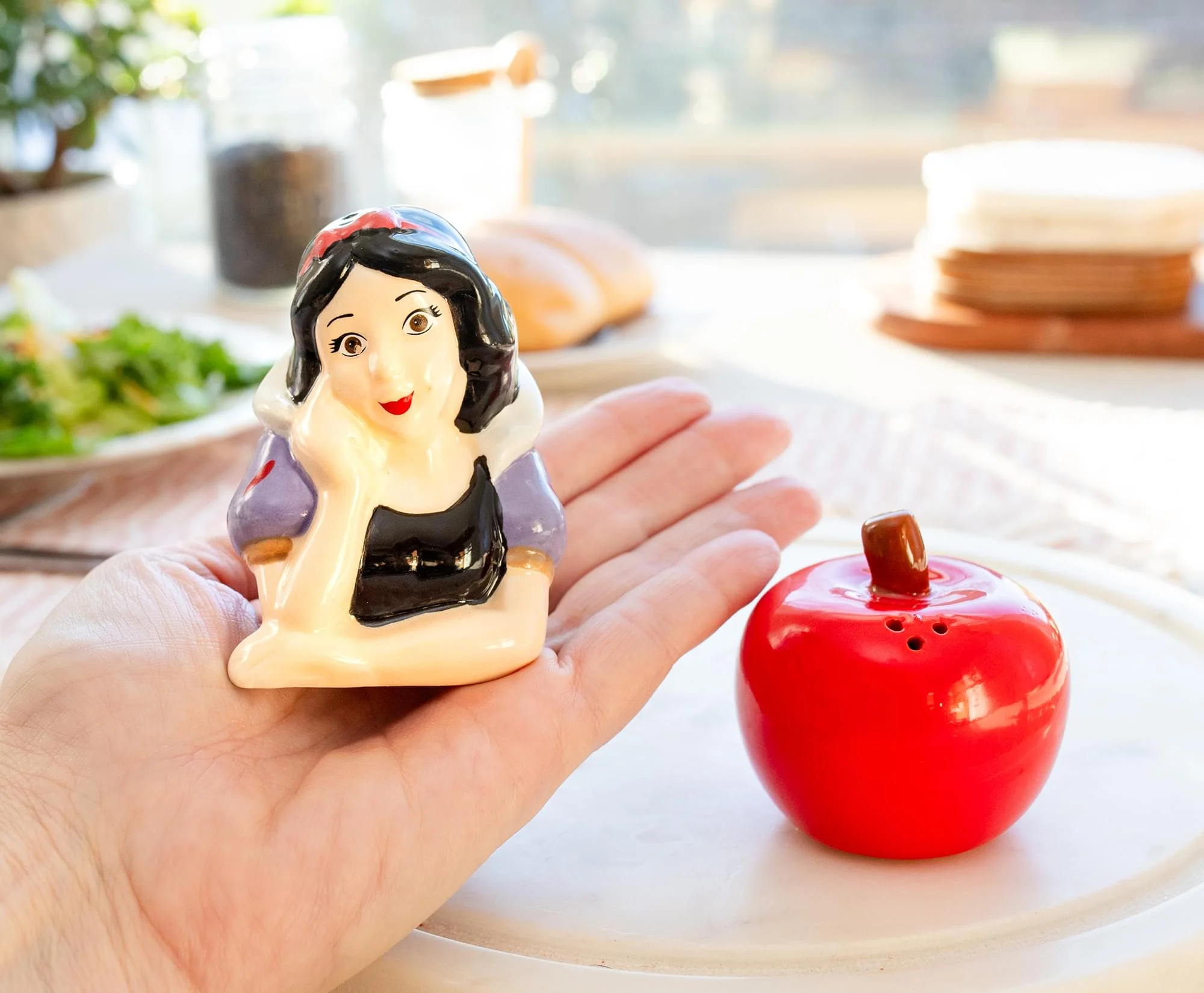 Disney Snow White and Apple Ceramic Salt and Pepper Shaker Set - Image 4