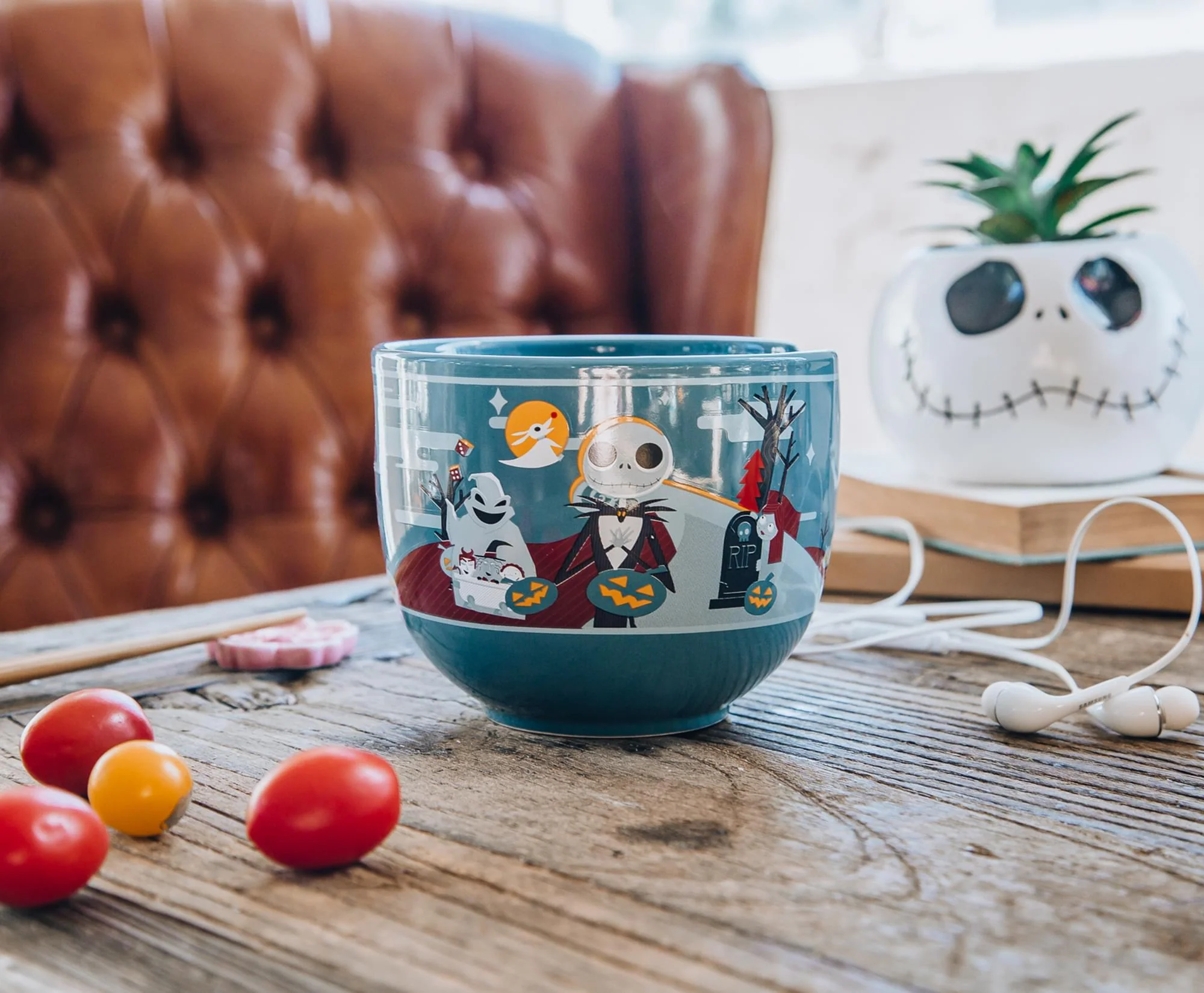 Disney The Nightmare Before Christmas 20-Ounce Ramen Bowl with Chopsticks - Image 5