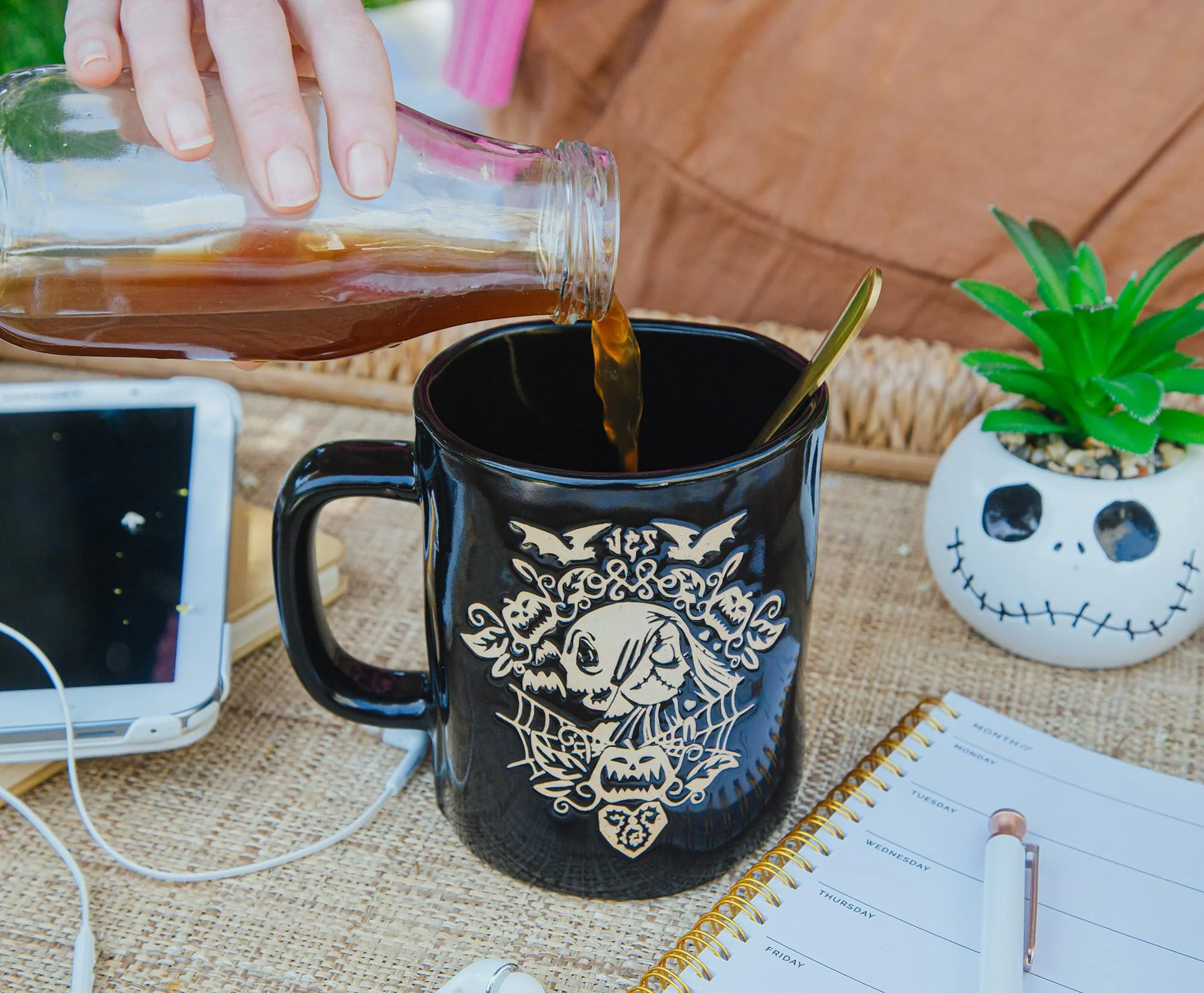 Disney The Nightmare Before Christmas Jack And Sally Wax-Resist Pottery Mug - Image 7