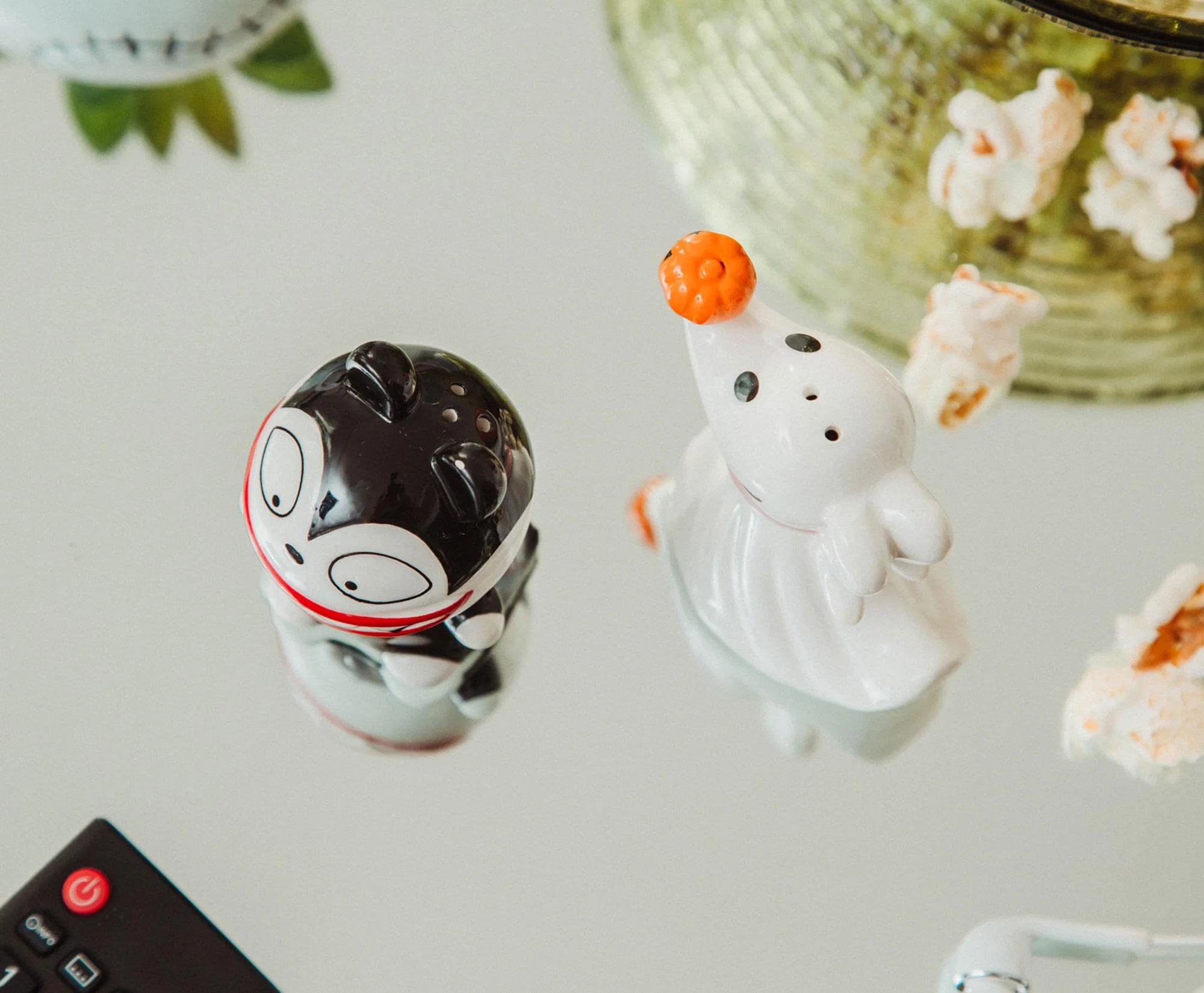 Disney The Nightmare Before Christmas Zero and Teddy Salt and Pepper Shaker Set - Image 4