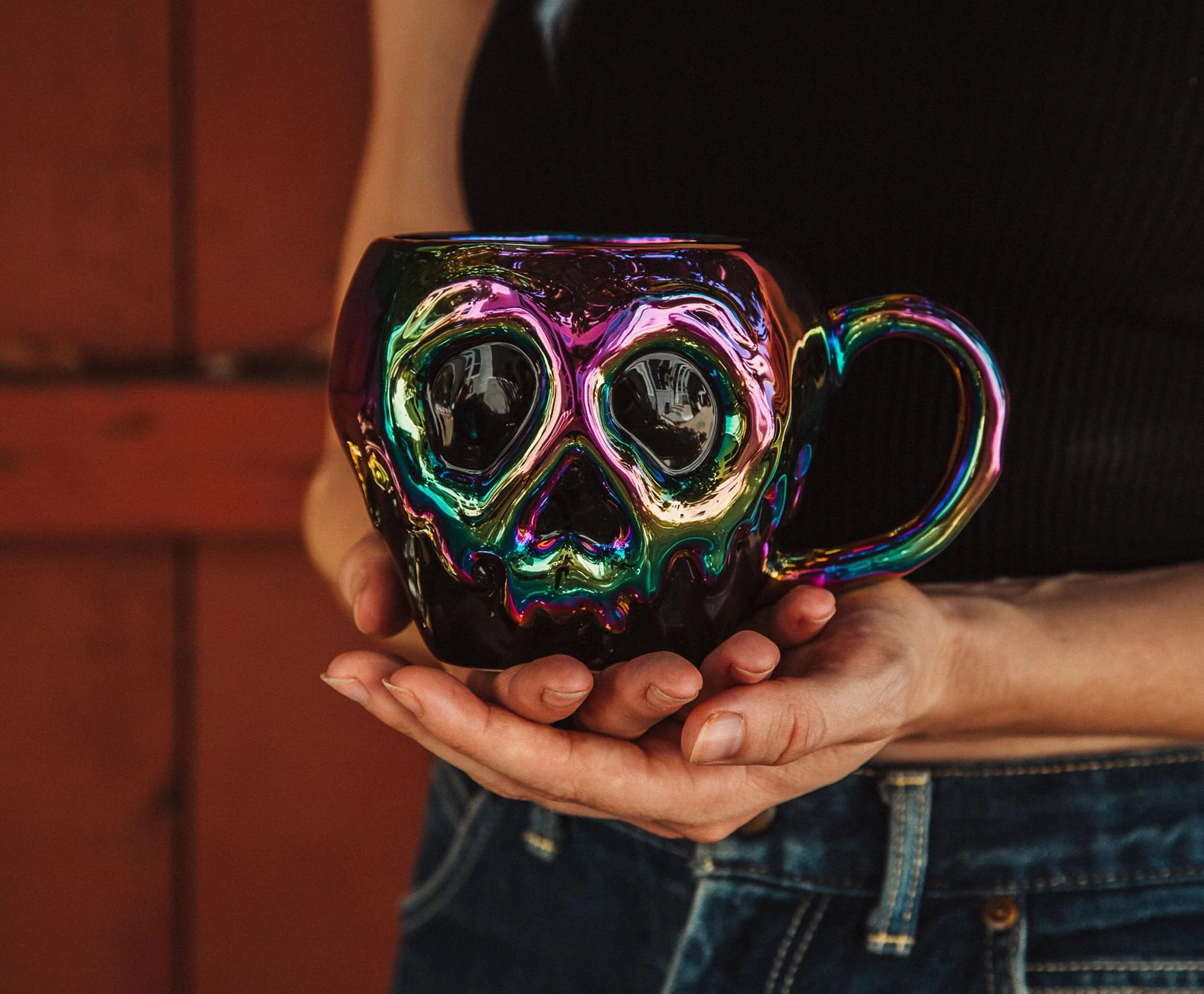 Disney Villains Evil Queen Poison Apple Electroplated Sculpted Ceramic Mug - Image 2