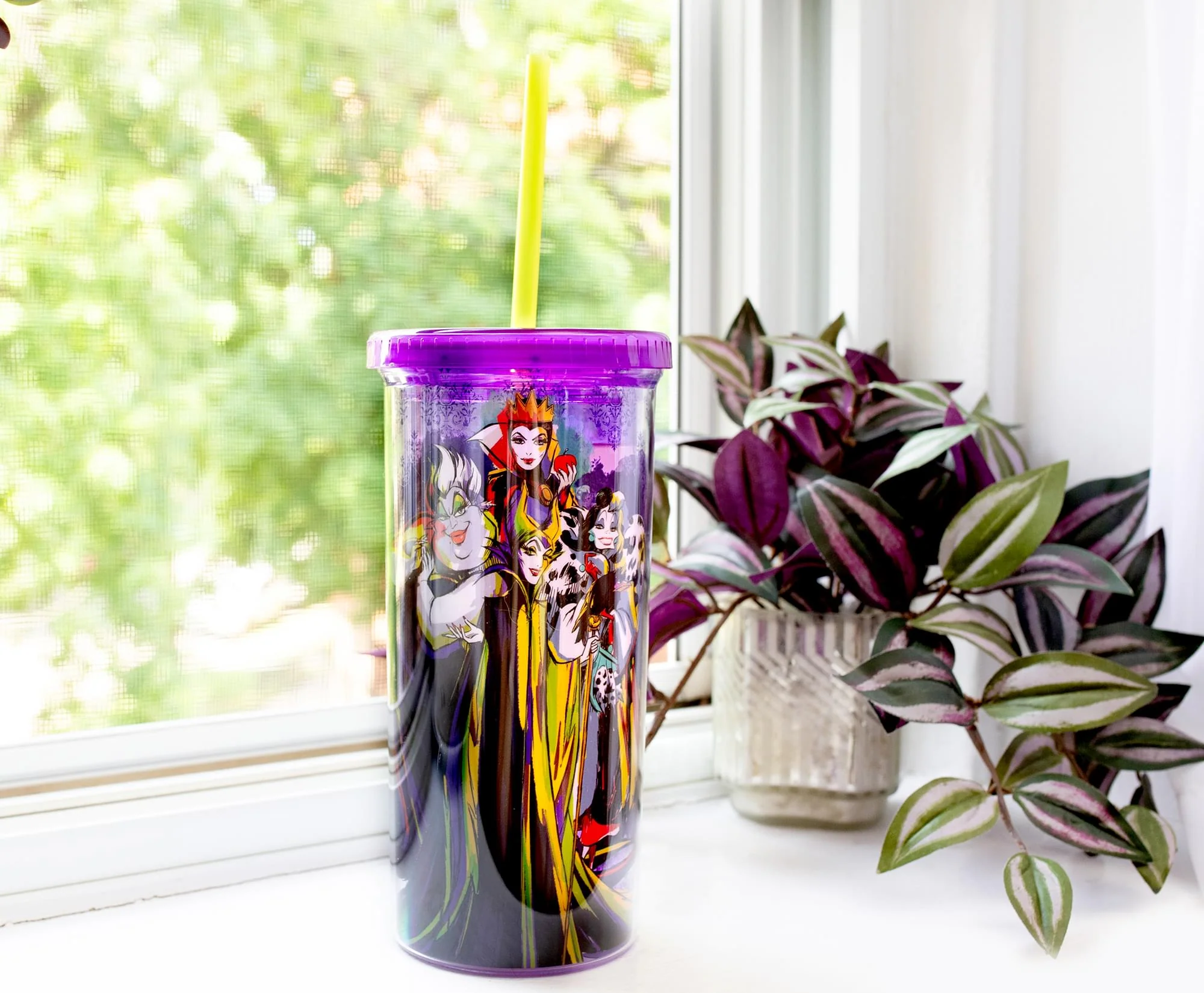 Disney Villains Plastic Cold Cup With Lid and Straw | Holds 20 Ounces - Image 3