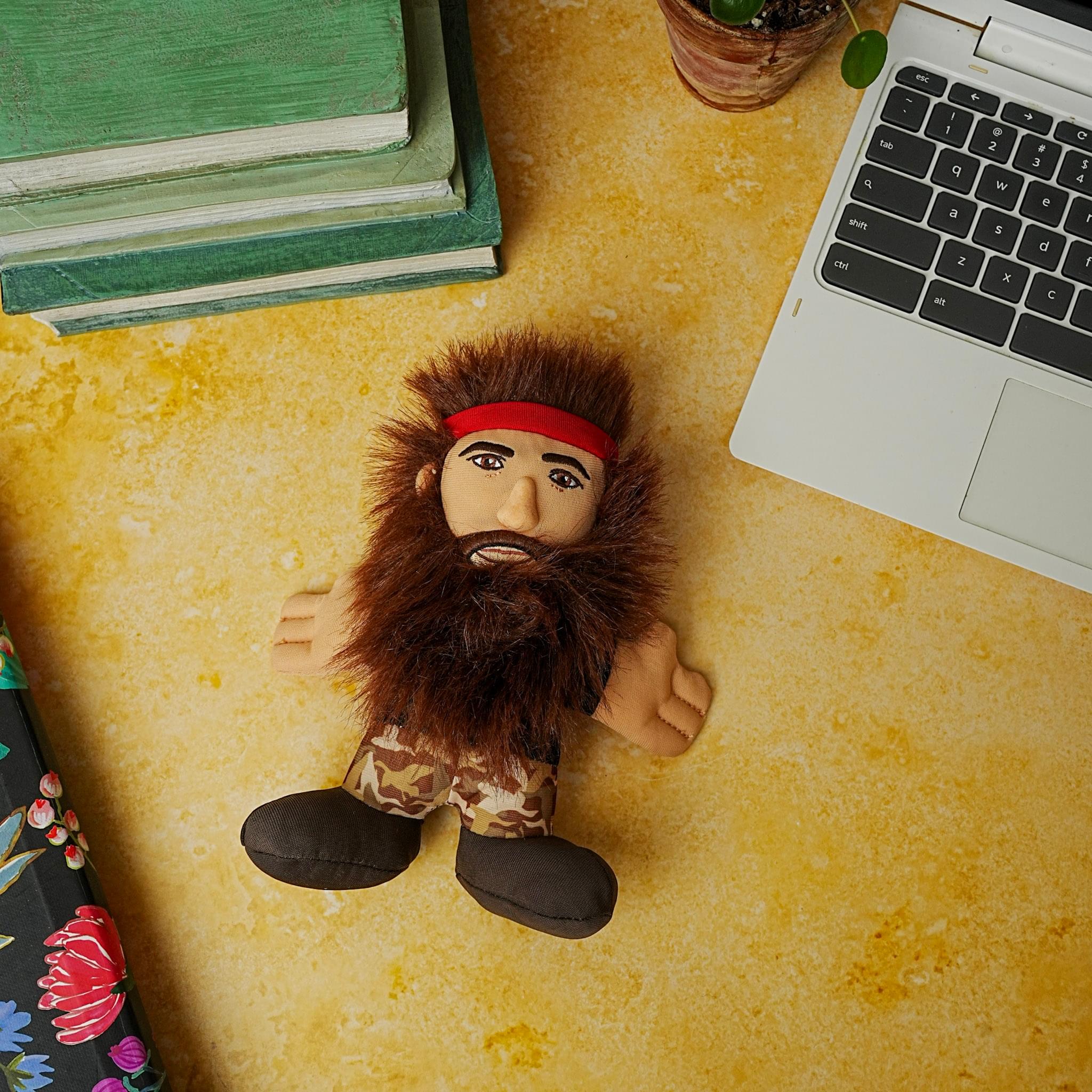 Duck Dynasty 8" Plush With Sound Willie - Image 6