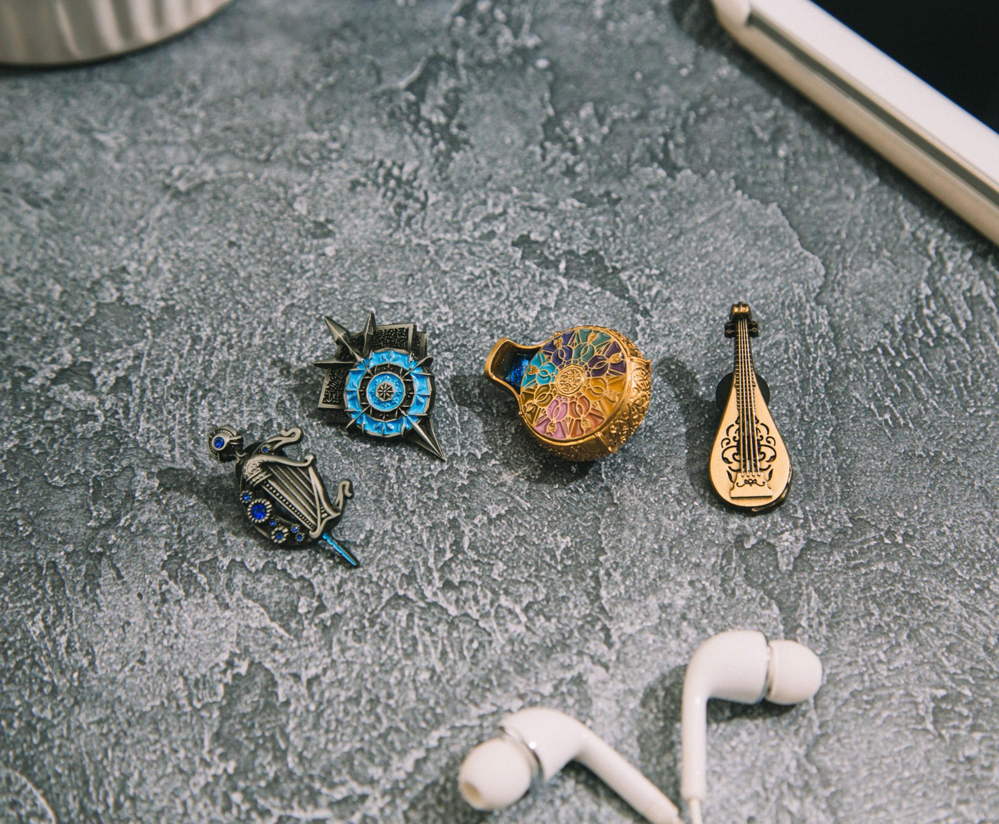 Dungeons & Dragons Honor Among Thieves 4-Piece Metal Pin Set - Image 3