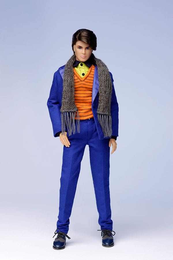 Dynamite Girls London Calling Collection Doll Cruz - Image 3