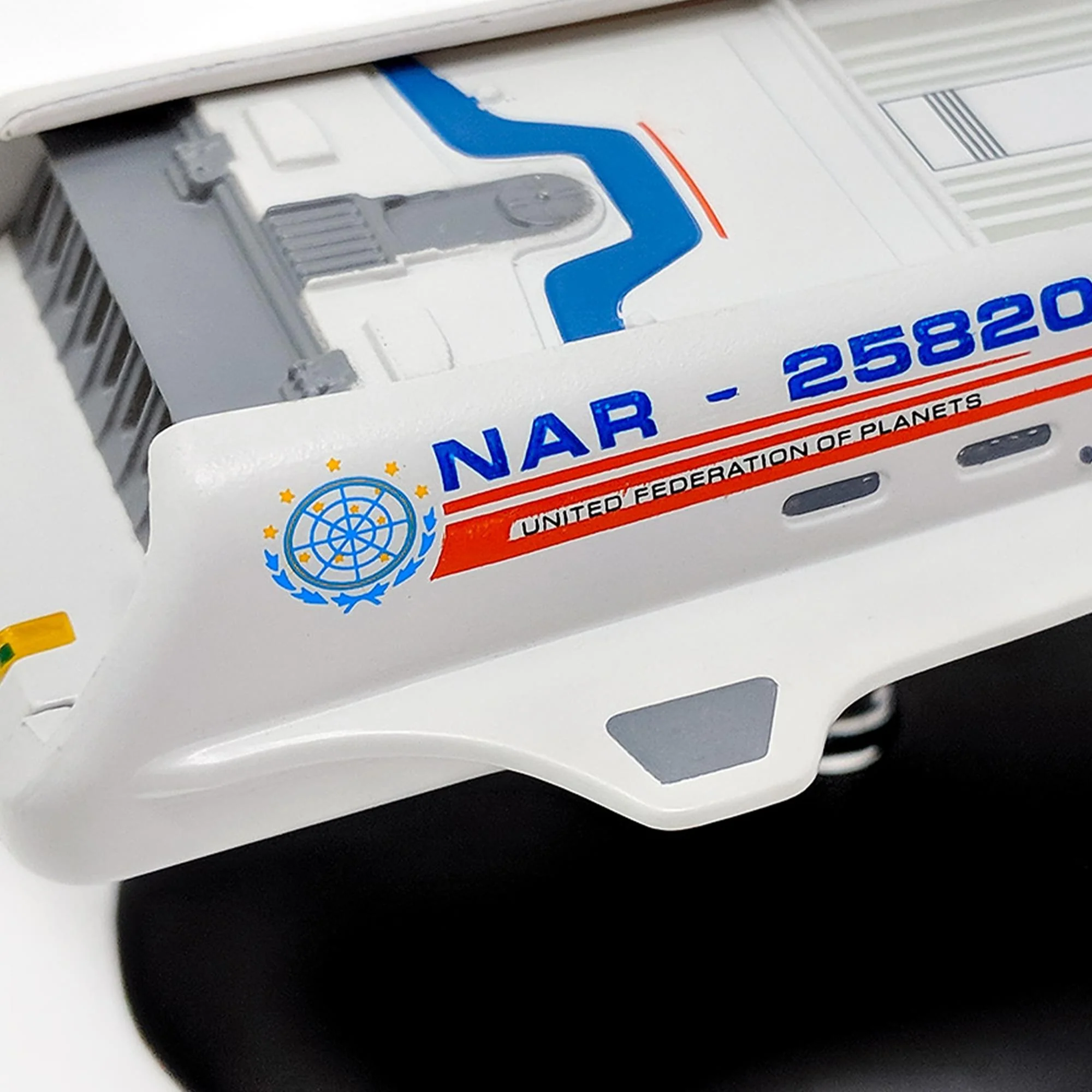 Eaglemoss Star Trek Starship Replica | Executive Shuttle NAR-25820 - Image 5