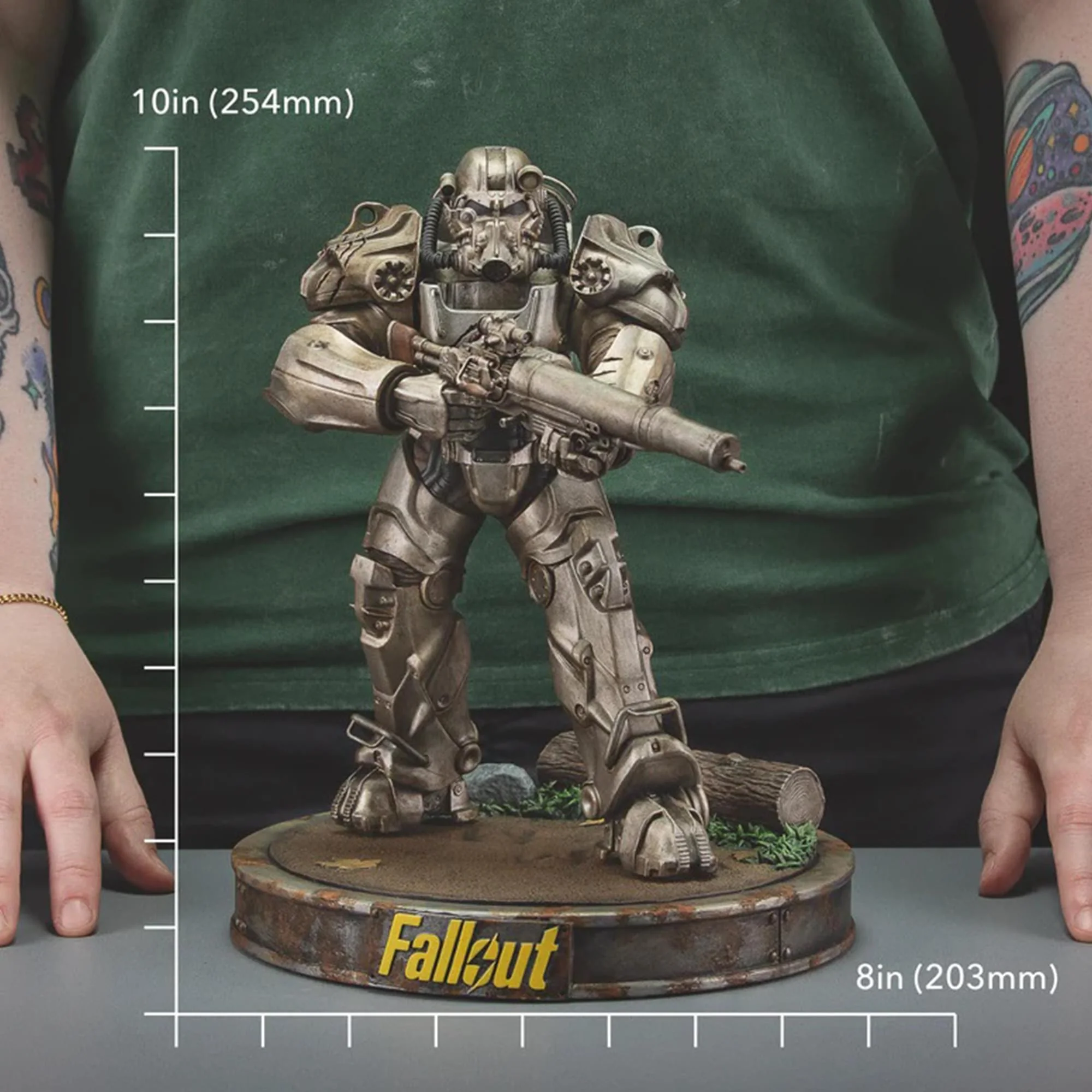 Fallout (TV Series) Maximus 10 Inch PVC Figure - Image 3