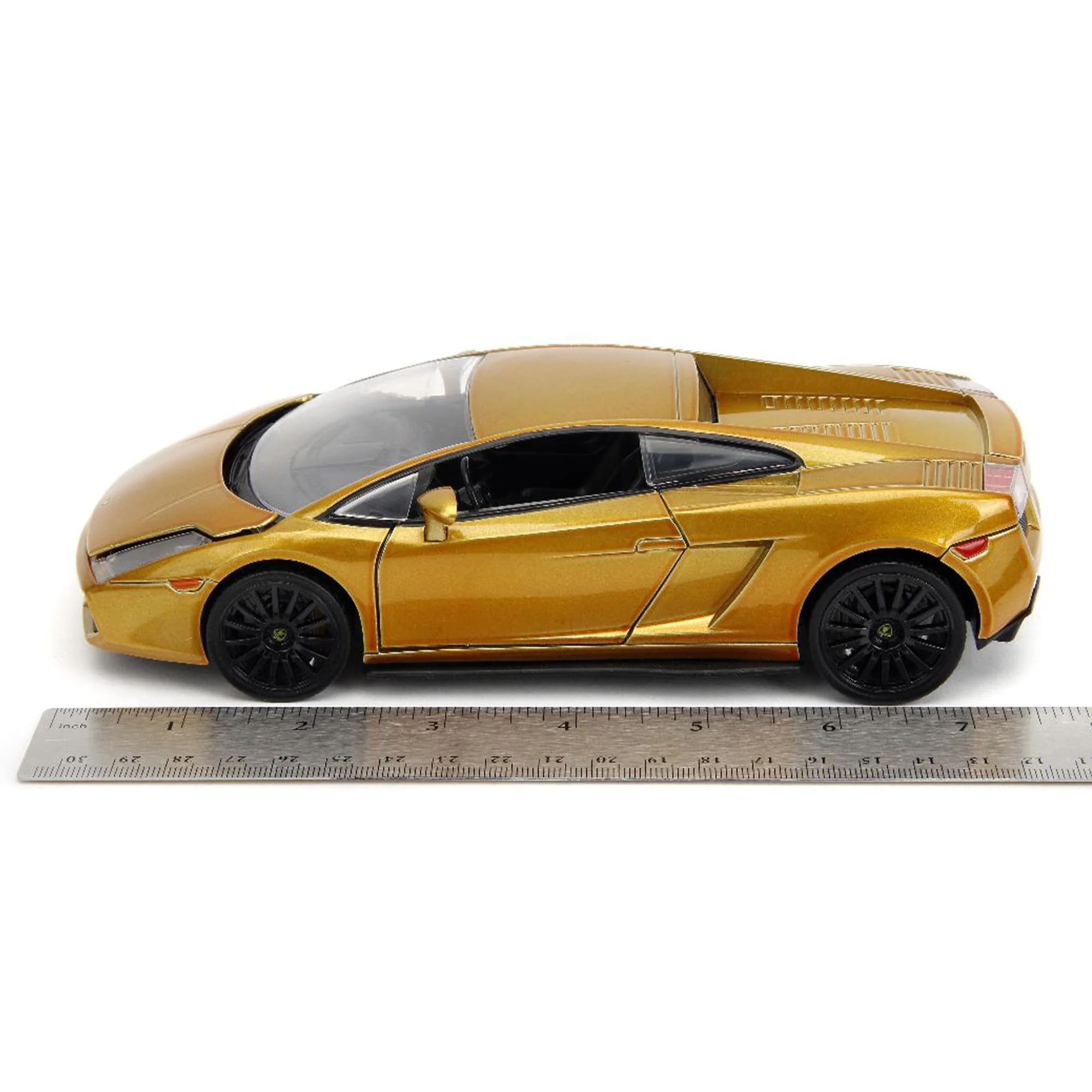 Fast & Furious 1:24 F10 Candy Gold Lamborghini Die-Cast Car - Image 8