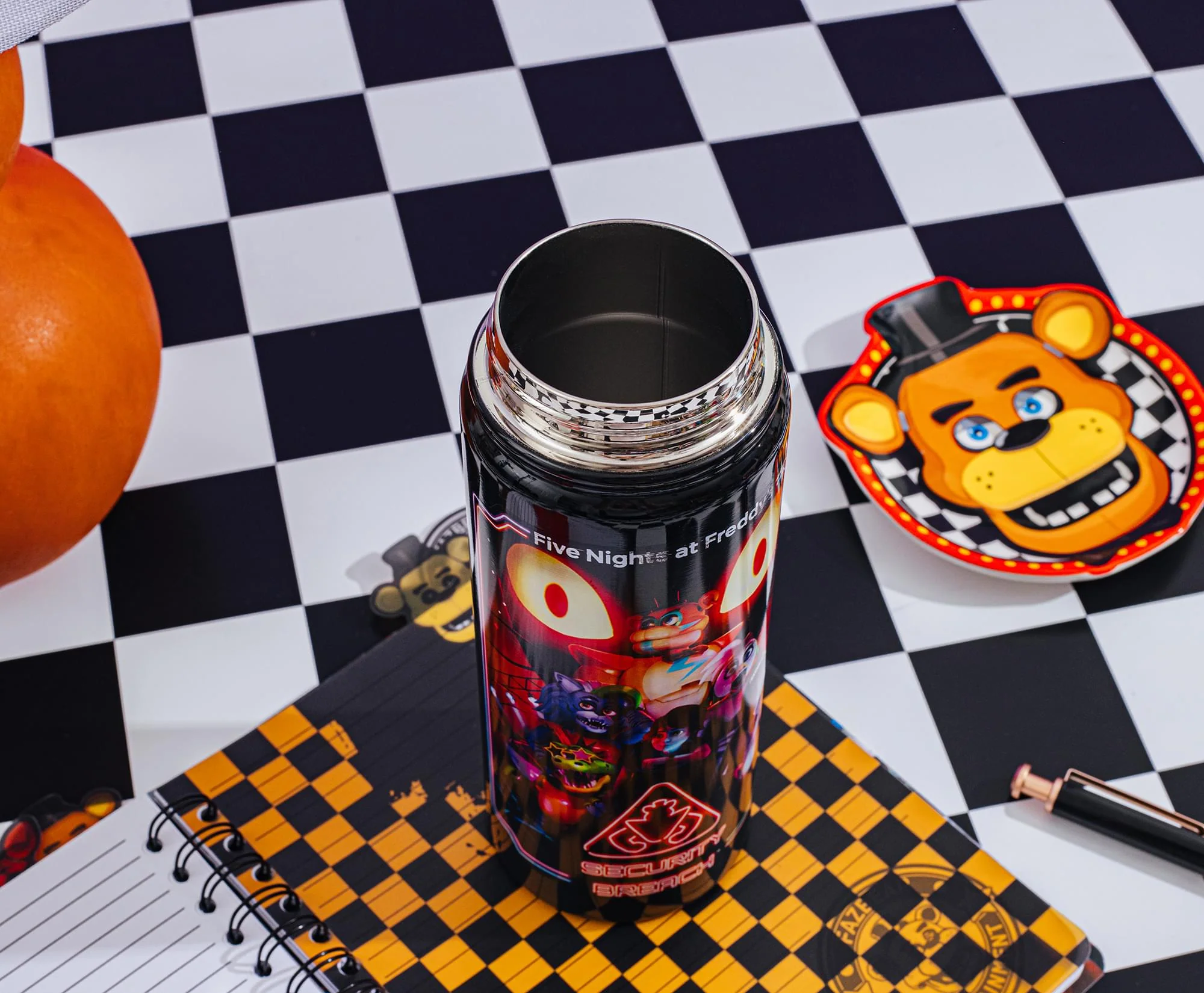 Five Nights At Freddy's: Security Breach 20-Ounce Stainless Steel Water Bottle - Image 7