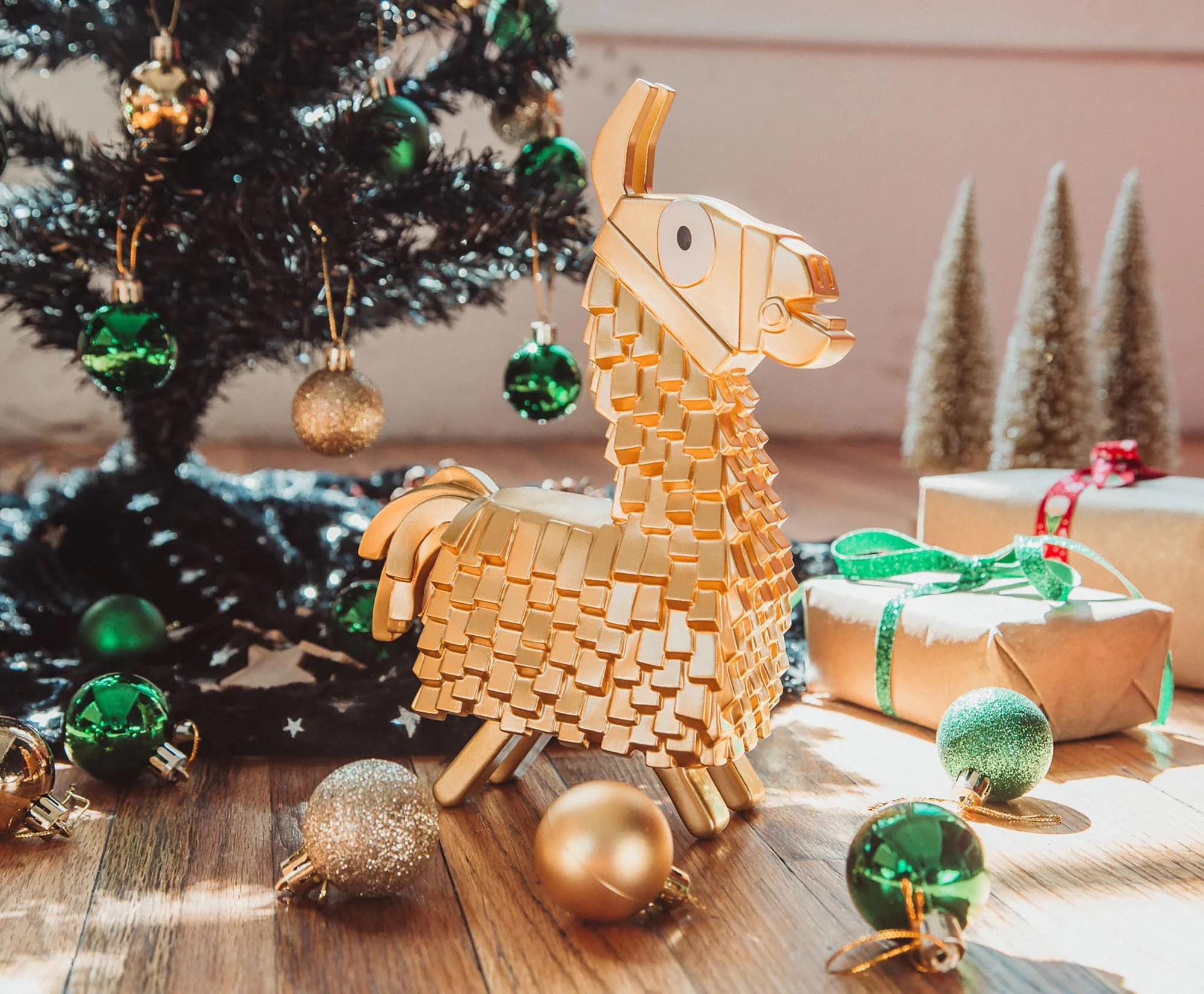 Fortnite Gold Loot Llama Figural Holiday Tree Topper Decoration - Image 8