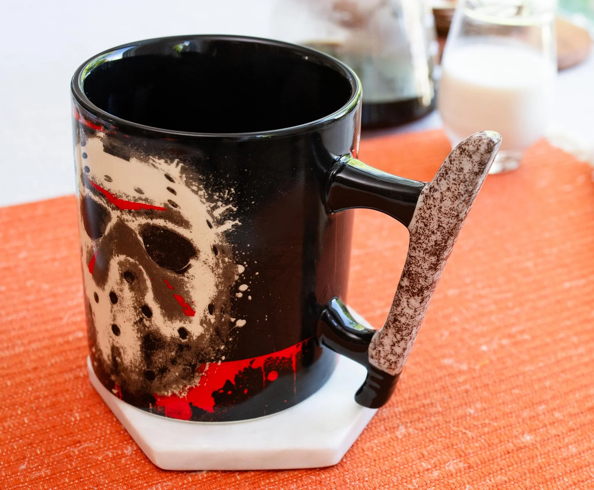 Friday The 13th Jason Mask 20-Ounce Ceramic Mug With Machete-Shaped Handle - Image 7