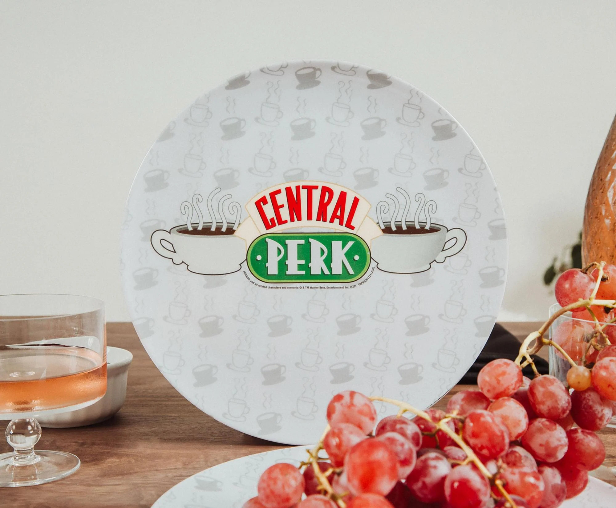 Friends Central Perk Logo 10-Inch Melamine Dinner Plates | Set of 4 - Image 6